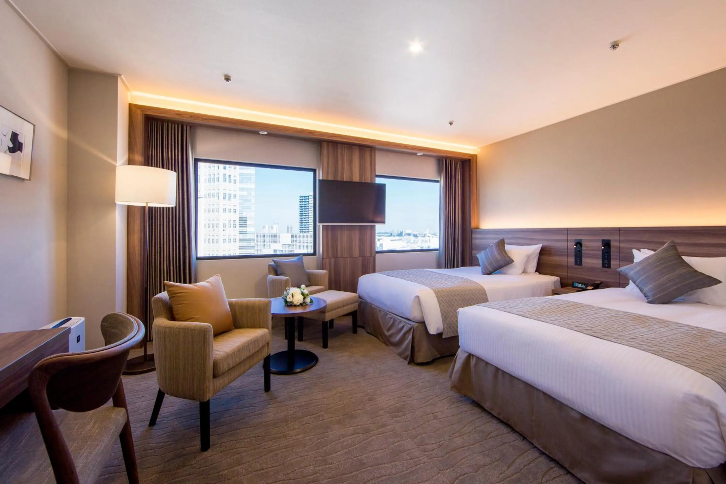 Bed in Kawasaki Nikko Hotel