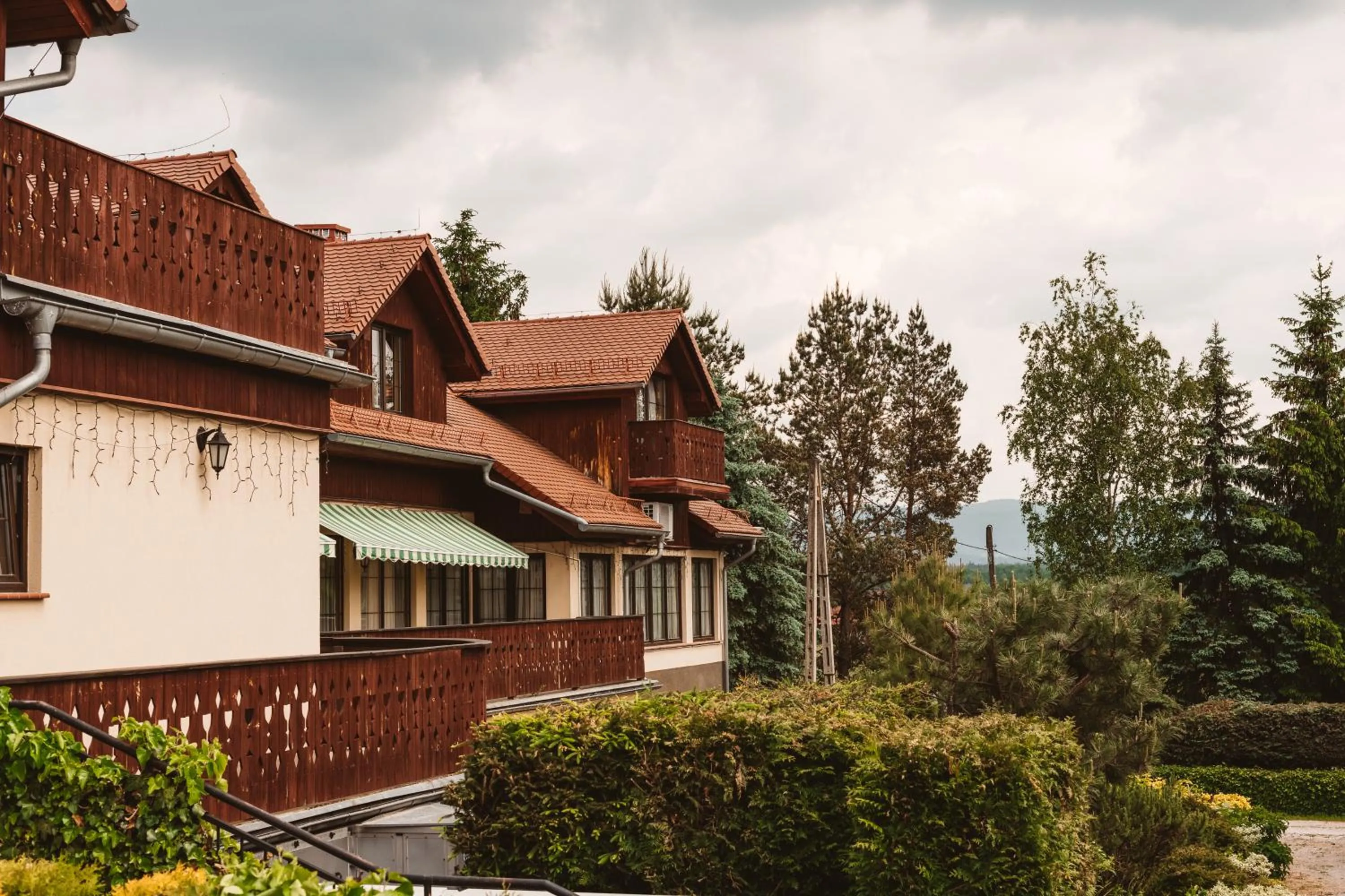 Property building in Hotel Chata Za Wsią