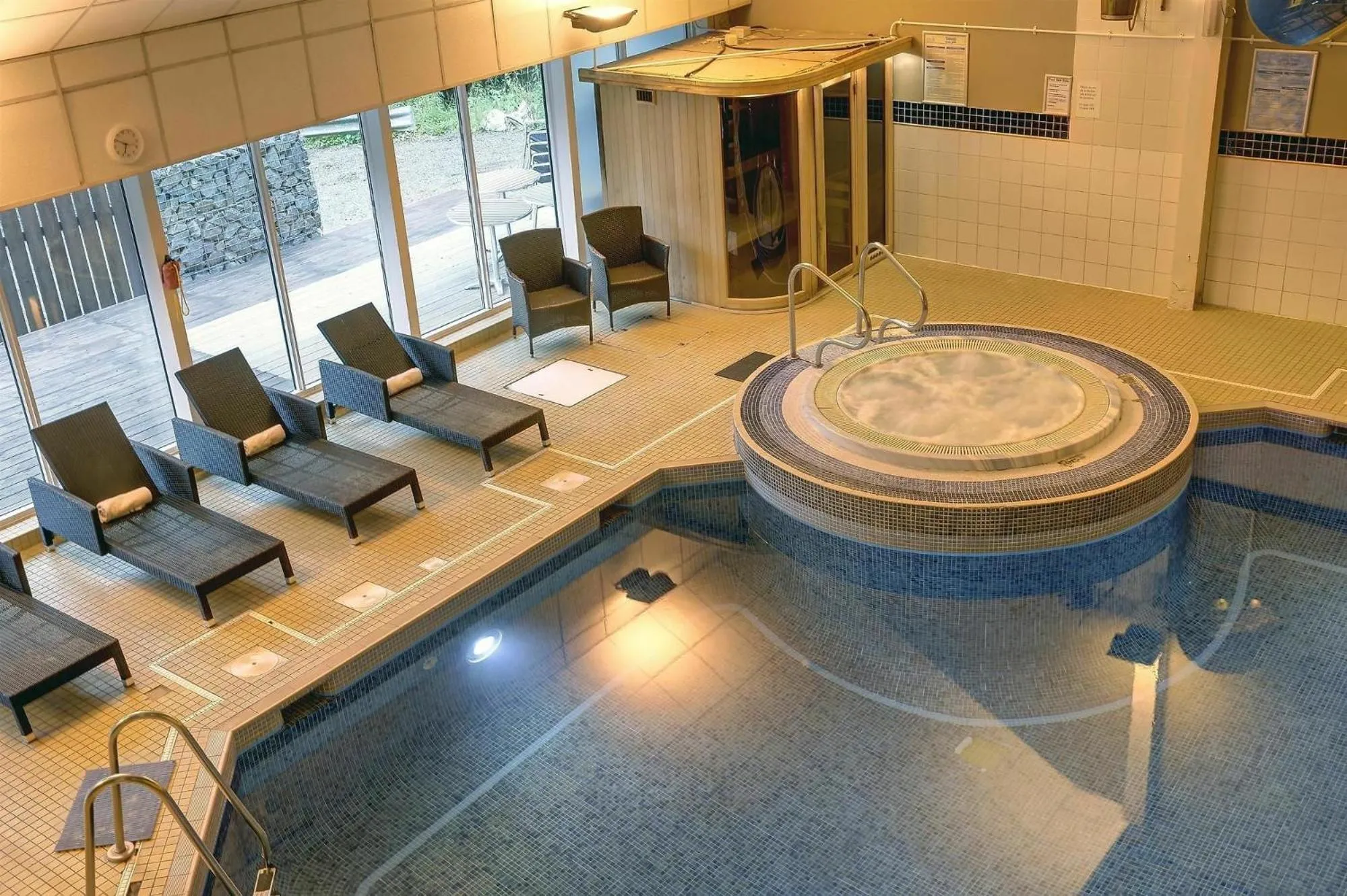 Hot Tub in Buchanan Arms Hotel & Leisure, Sure Hotel Collection