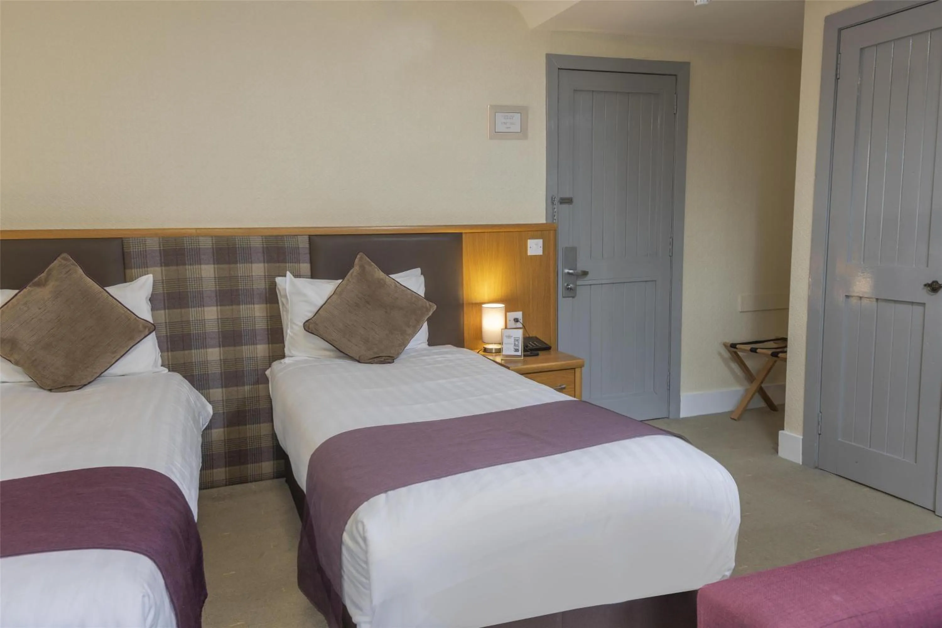 Bedroom, Bed in Buchanan Arms Hotel & Leisure, Sure Hotel Collection
