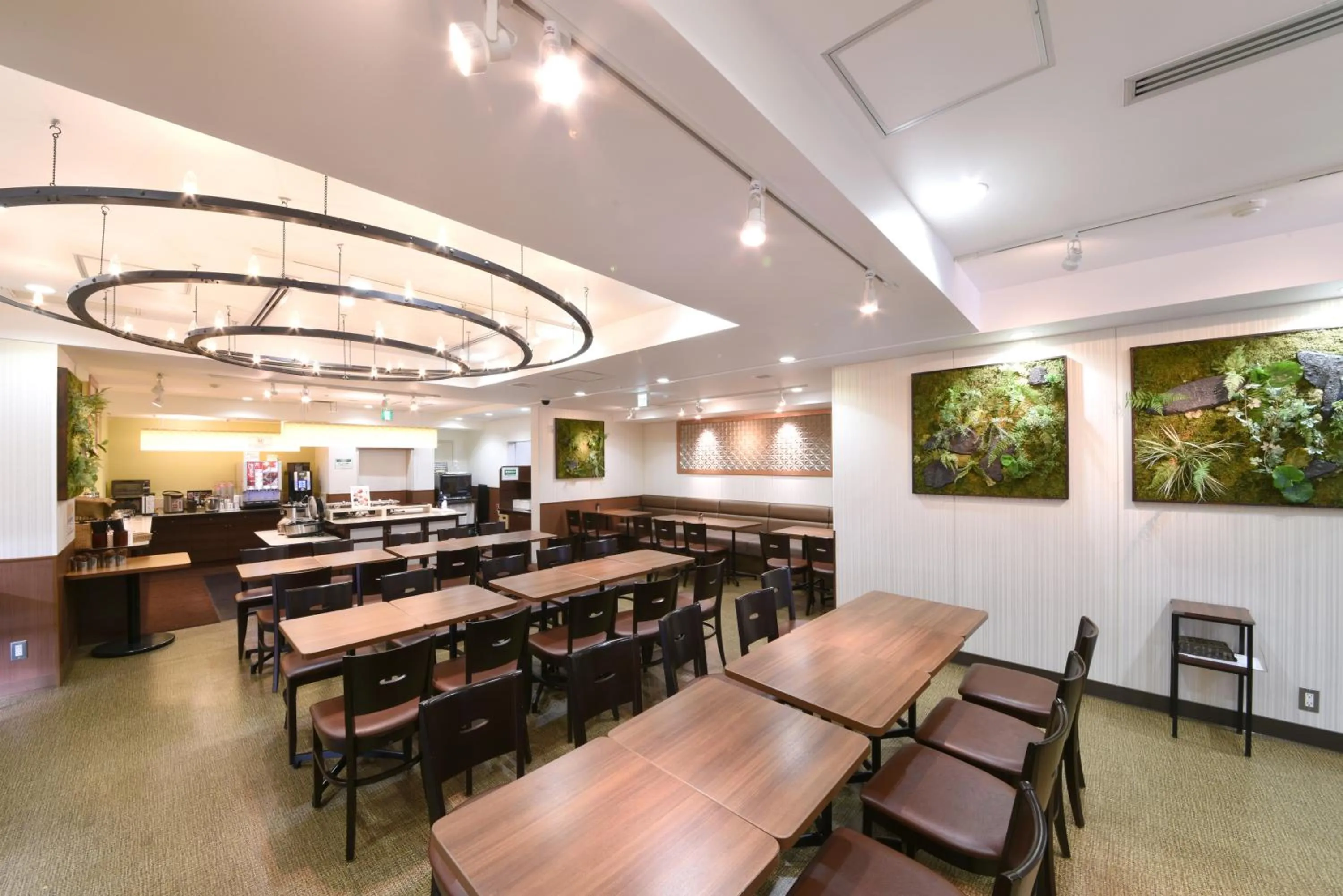 Restaurant/places to eat in Vessel Inn Hakata Nakasu