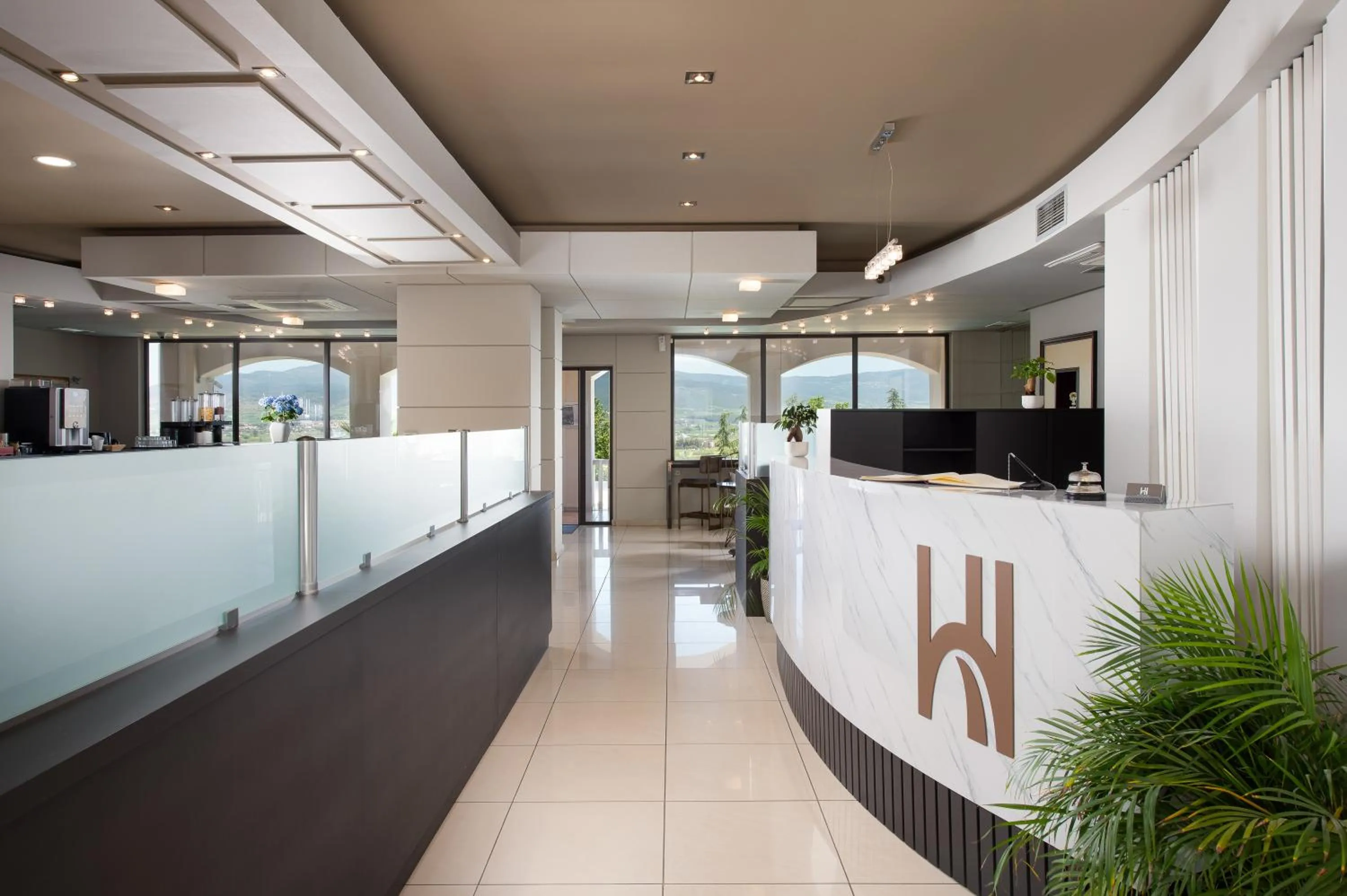 Heaven Hotel Thessaloniki Airport