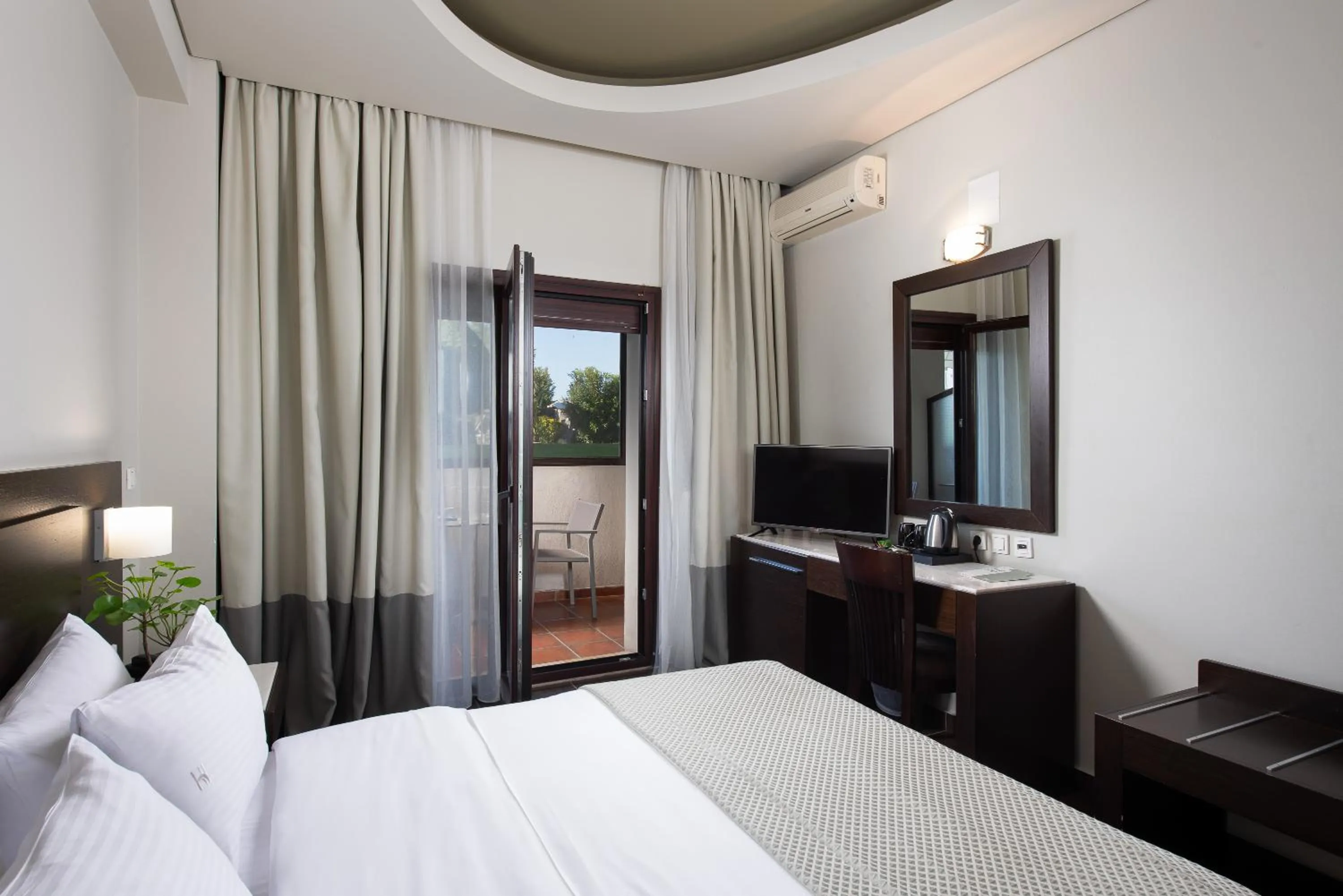 Bed in Heaven Hotel Thessaloniki Airport