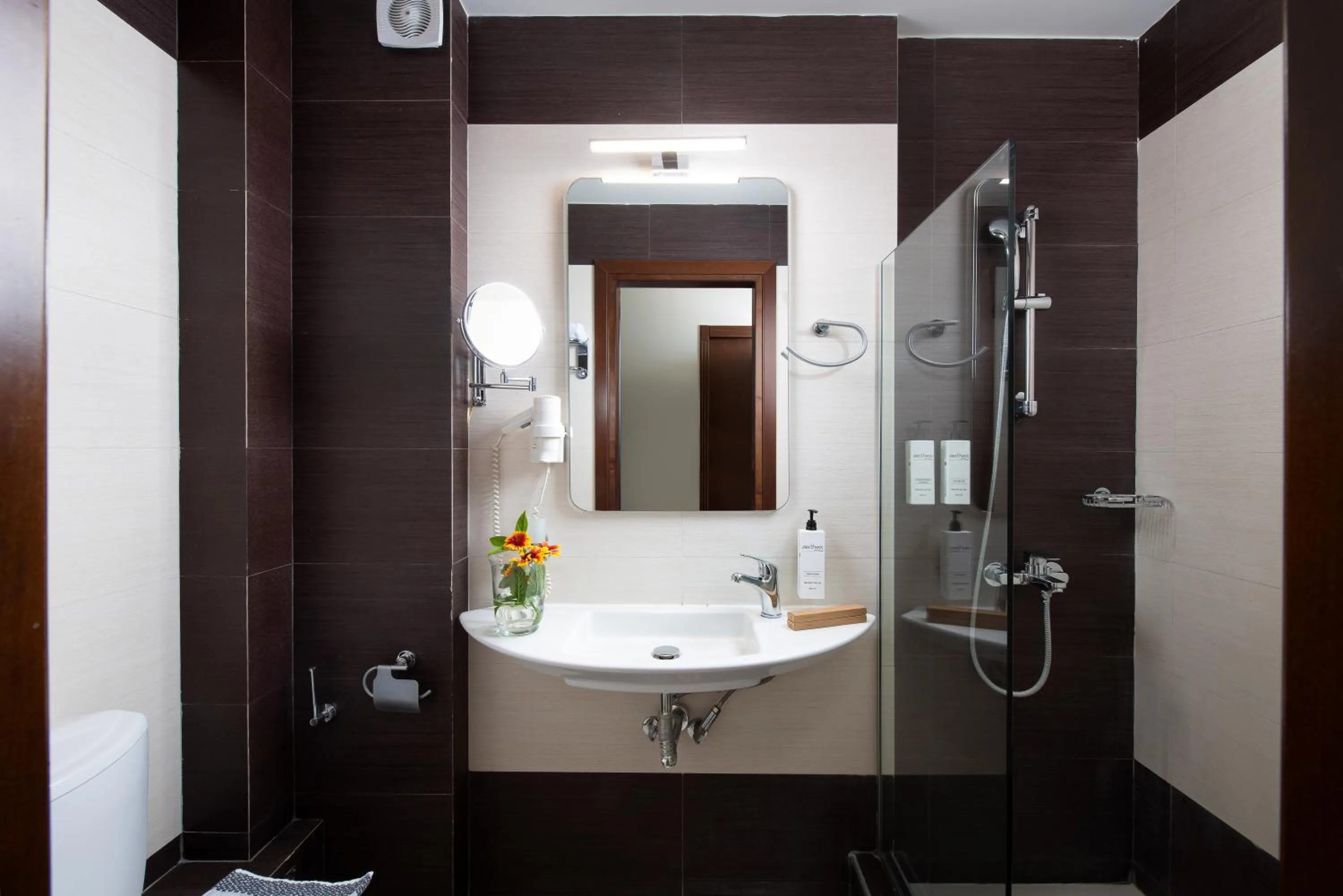 Heaven Hotel Thessaloniki Airport