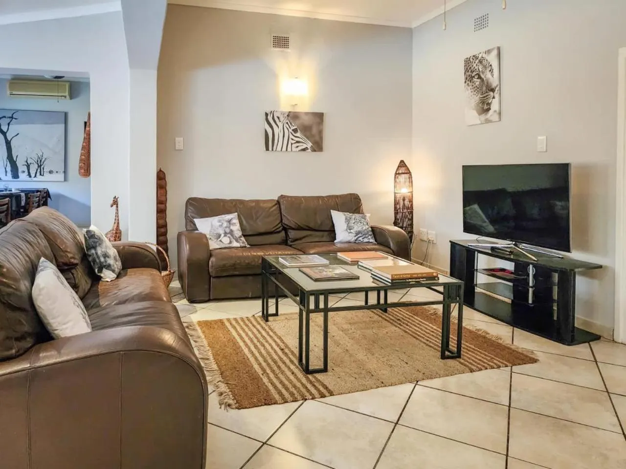Seating area in Parkers Cottages