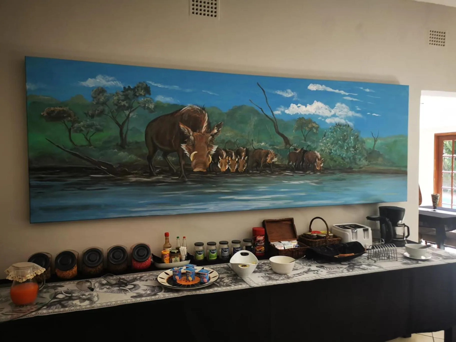 Breakfast in Parkers Cottages