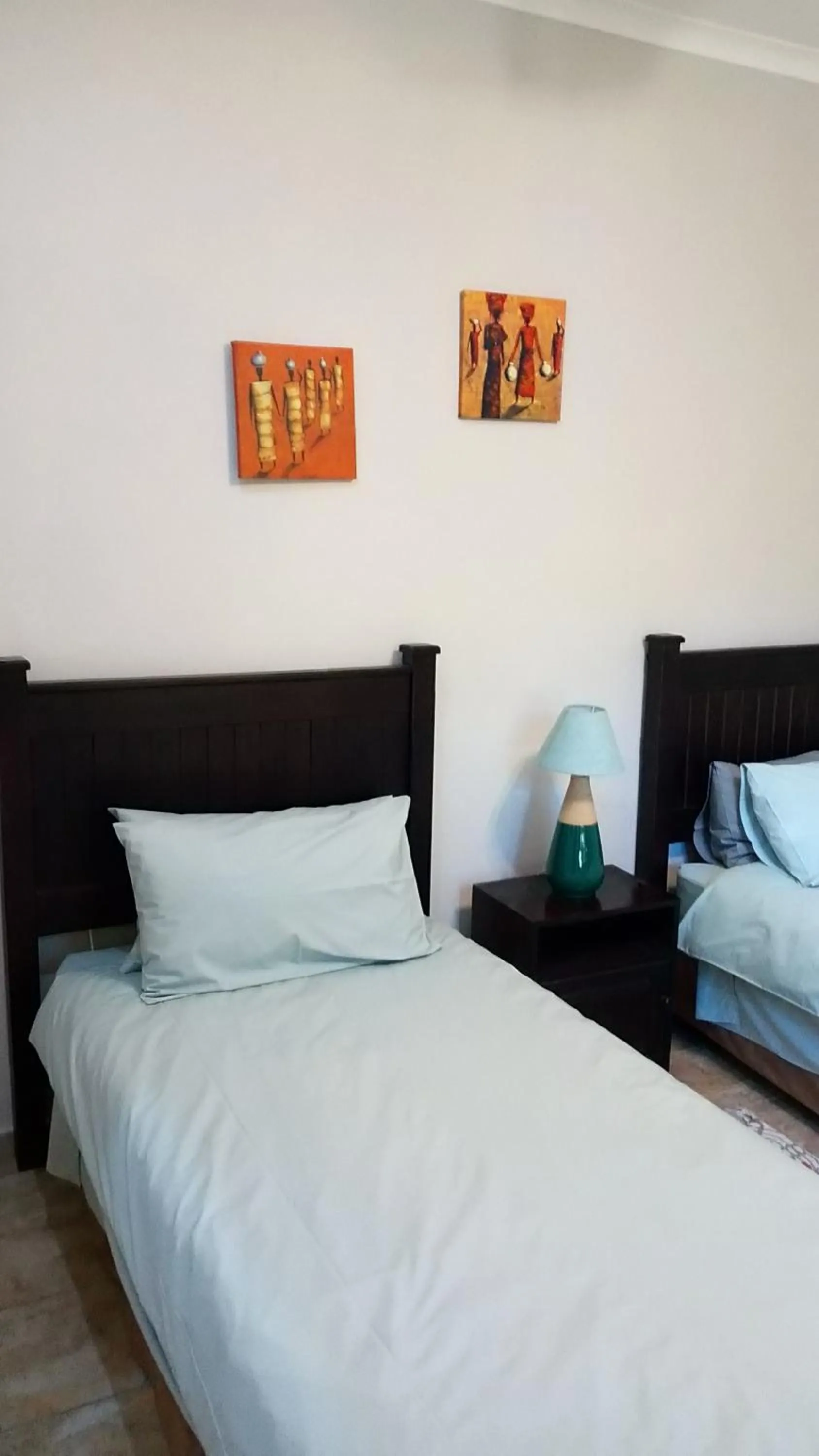 Bedroom, Bed in Parkers Cottages