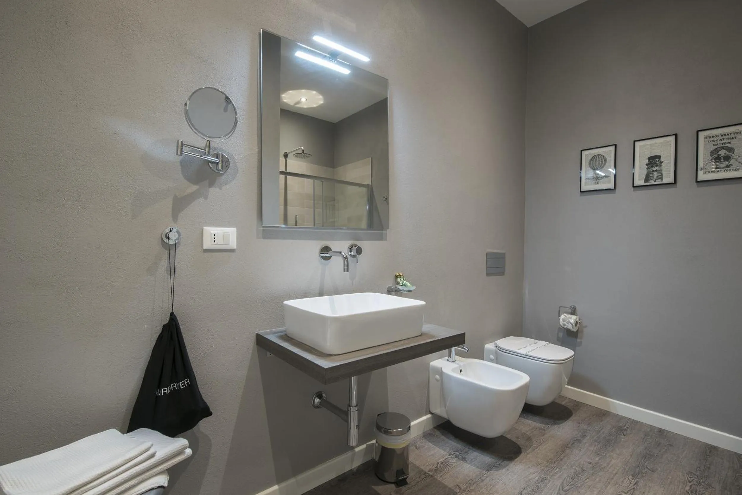 Steam House Room & Breakfast