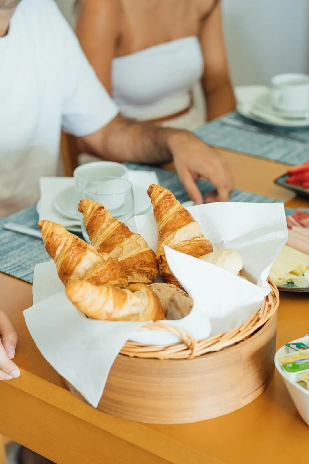 Breakfast in Placid Village