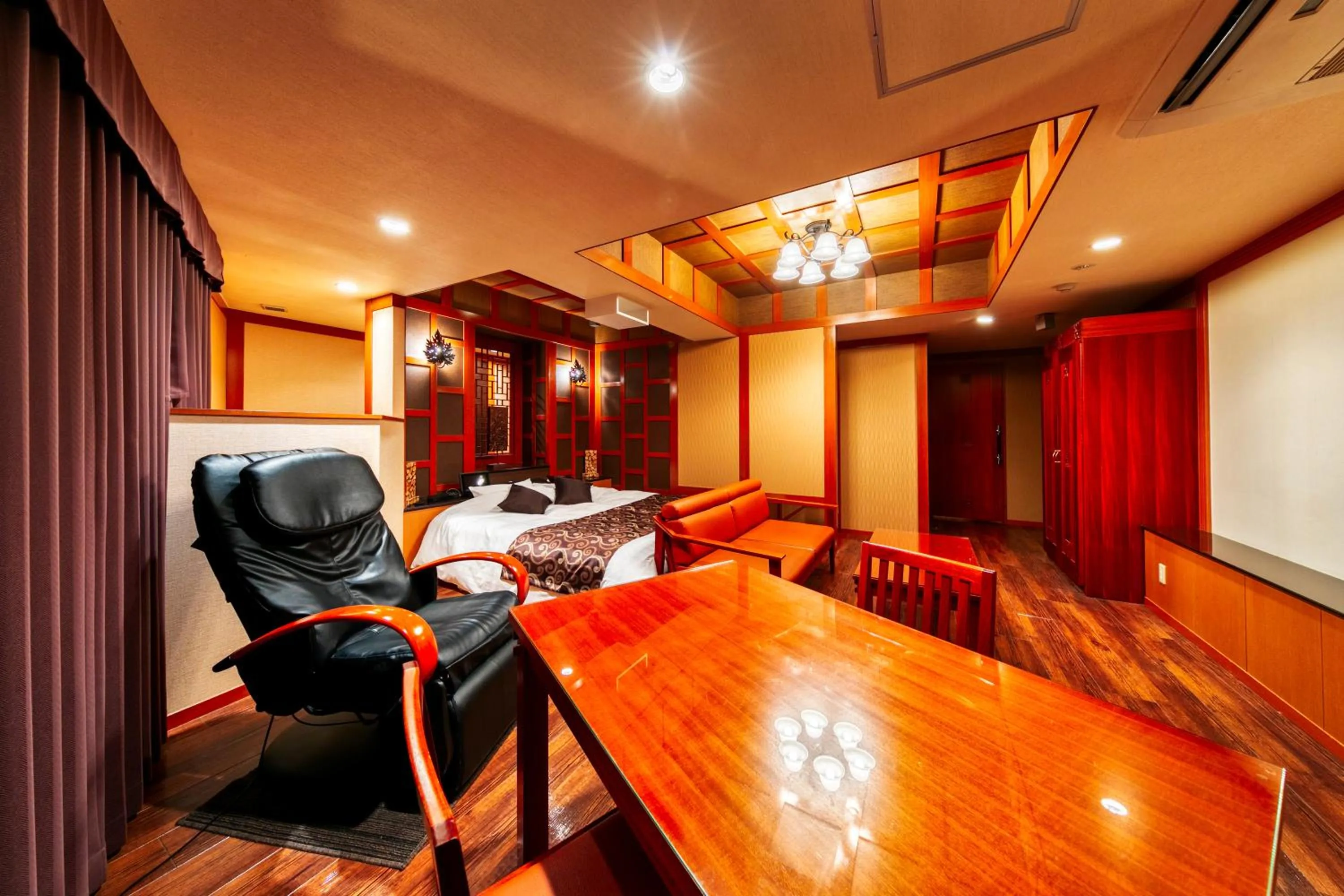 Hotel Lotus Otsu (Adult Only)