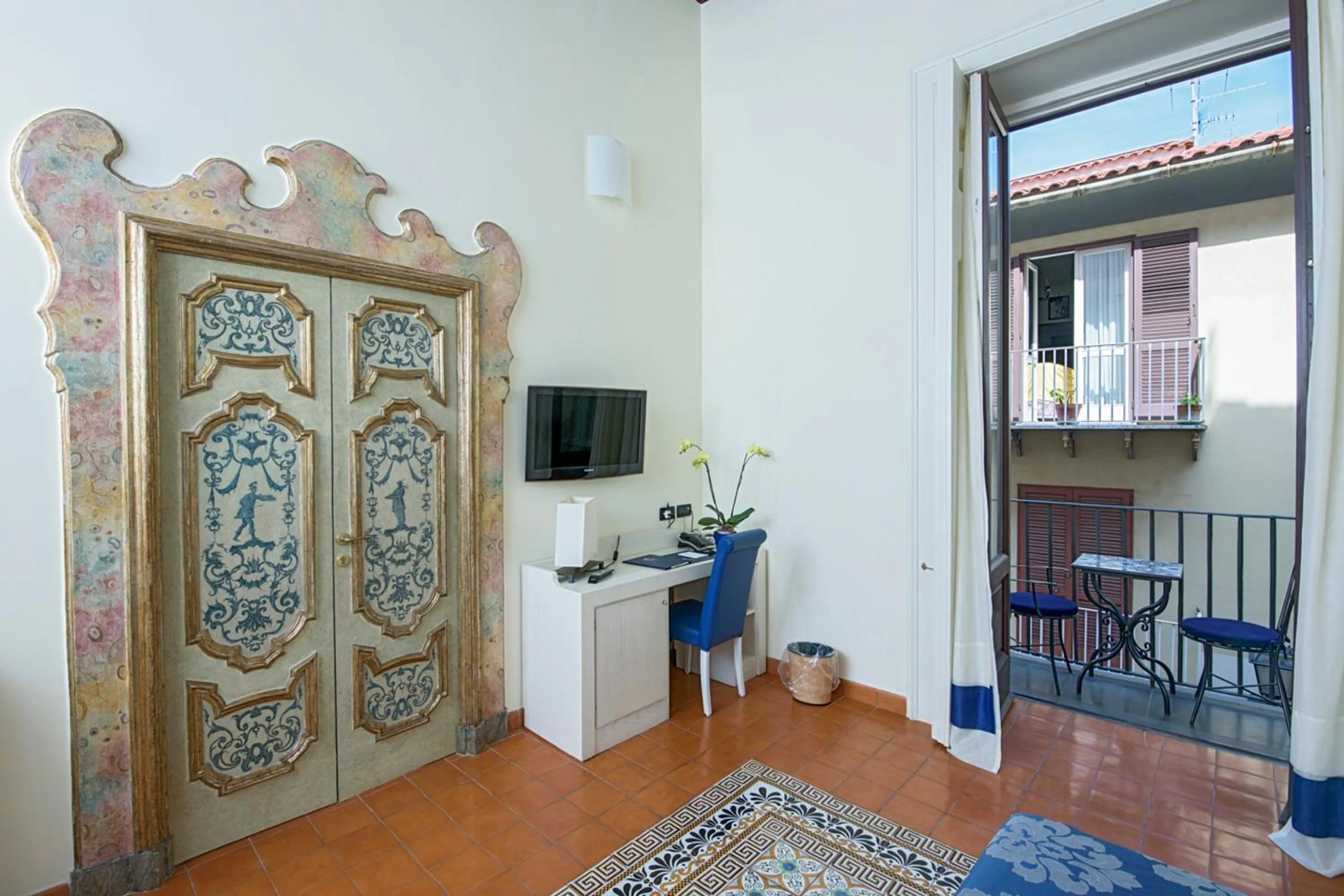 TV and multimedia in Maison Tofani