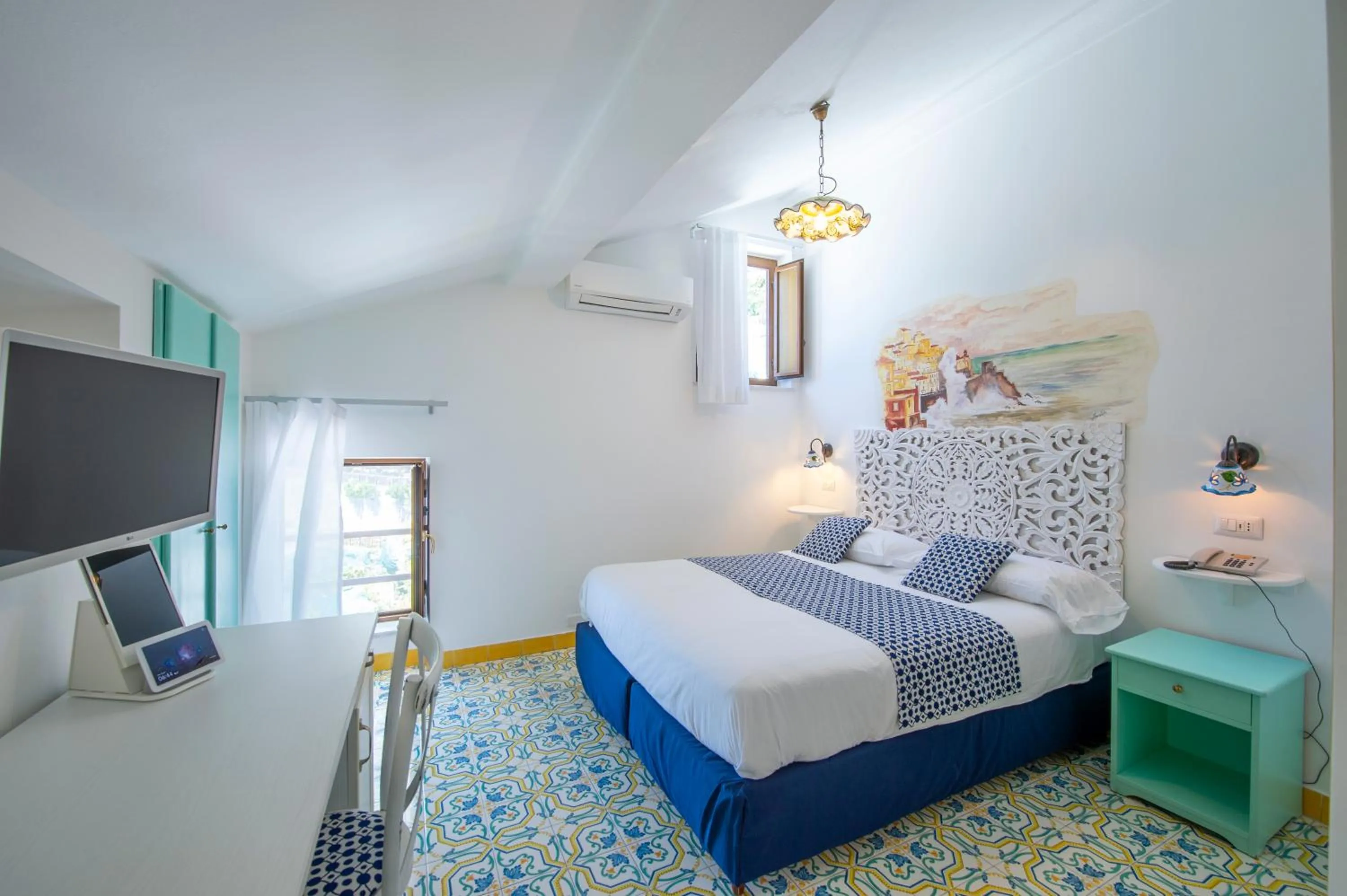 Bed in Hotel Costa Diva