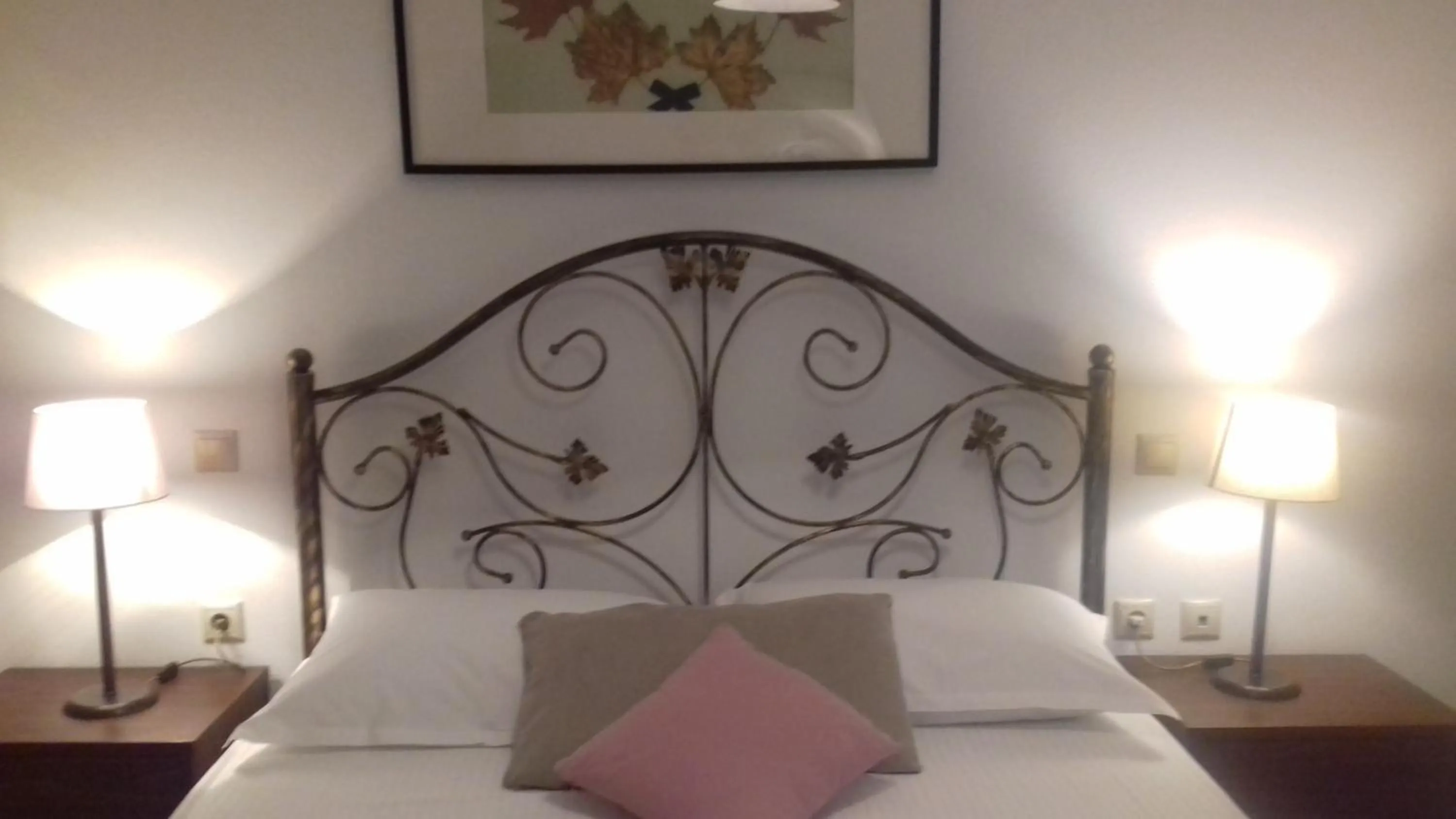 Bed in Aegean Blue Studios