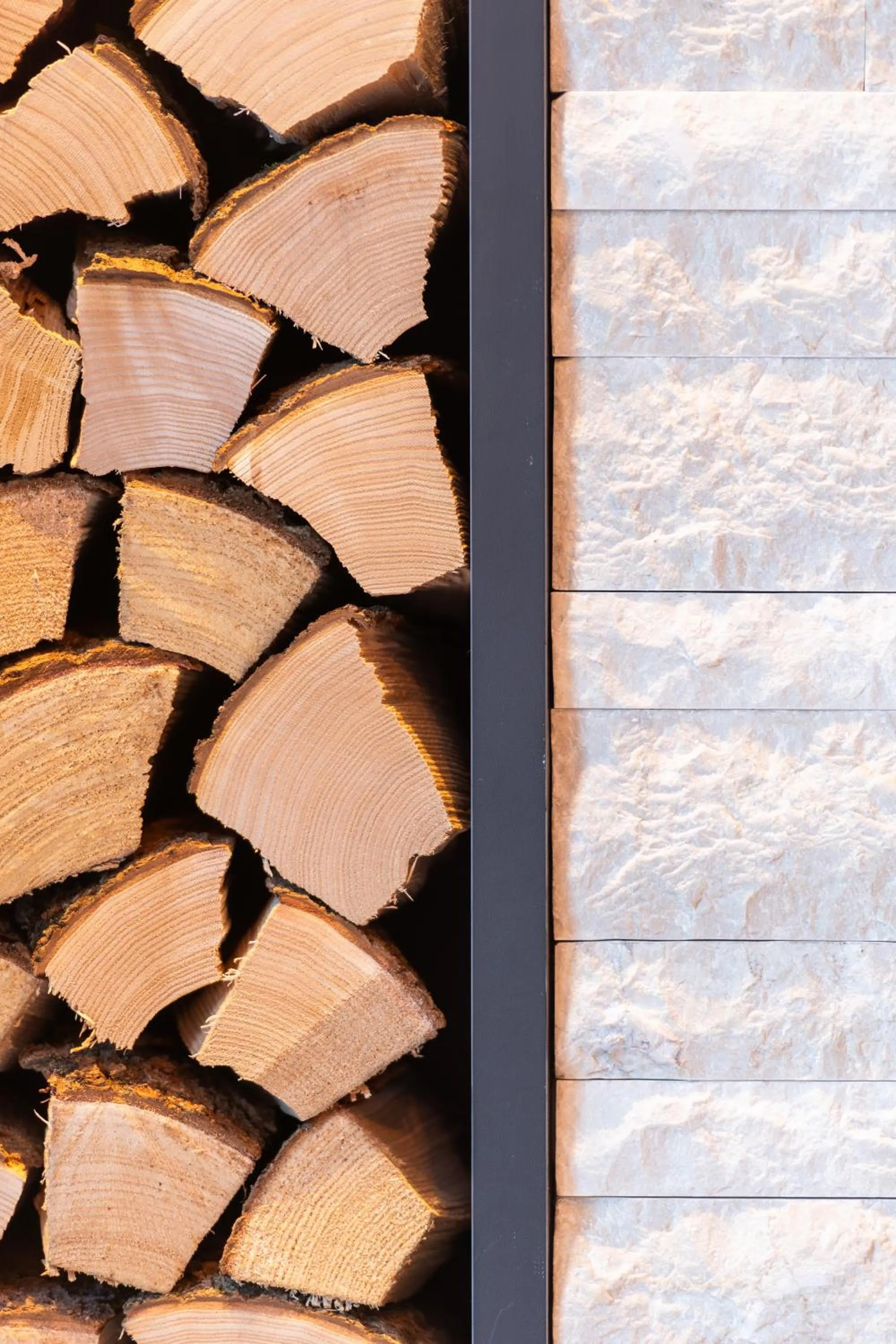 Decorative detail in Apart La Vita