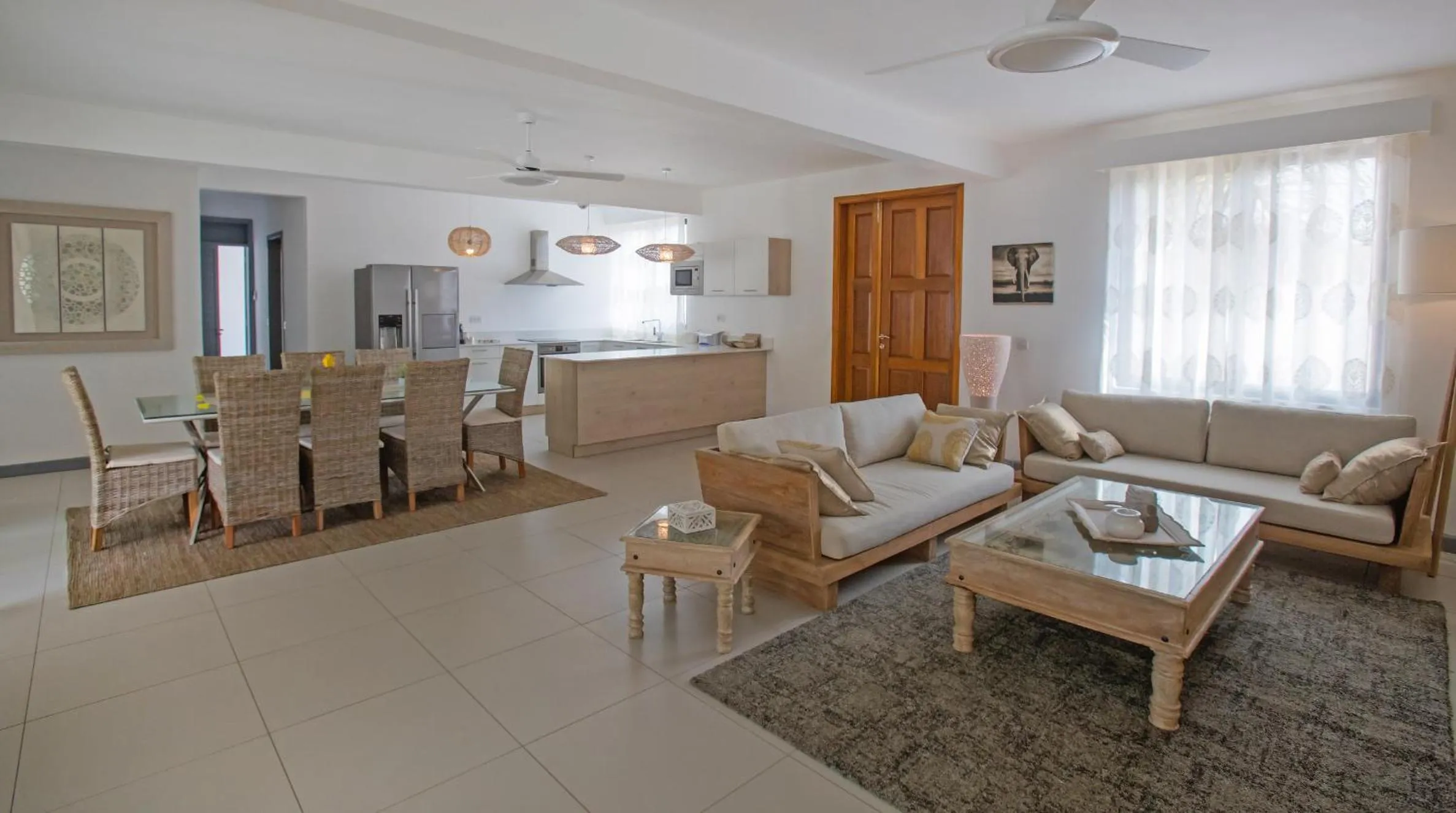 Communal lounge/ TV room in Marosalie