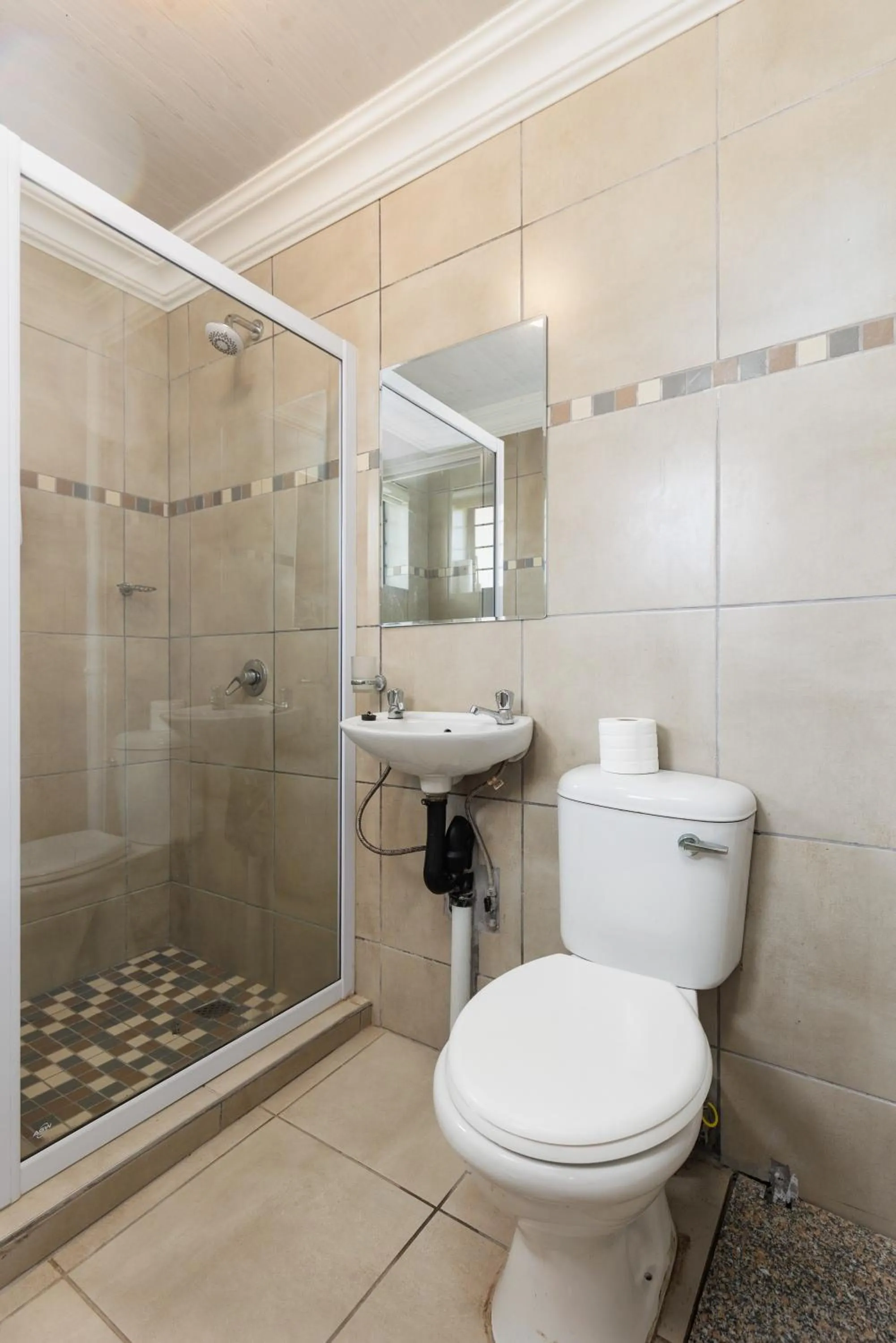 Shower in My Den Bed and Breakfast Pty Ltd