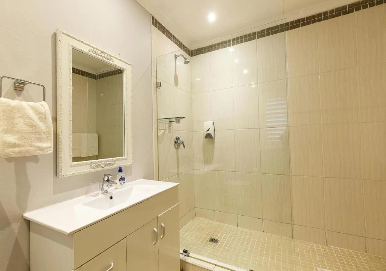 Shower in My Den Bed and Breakfast Pty Ltd