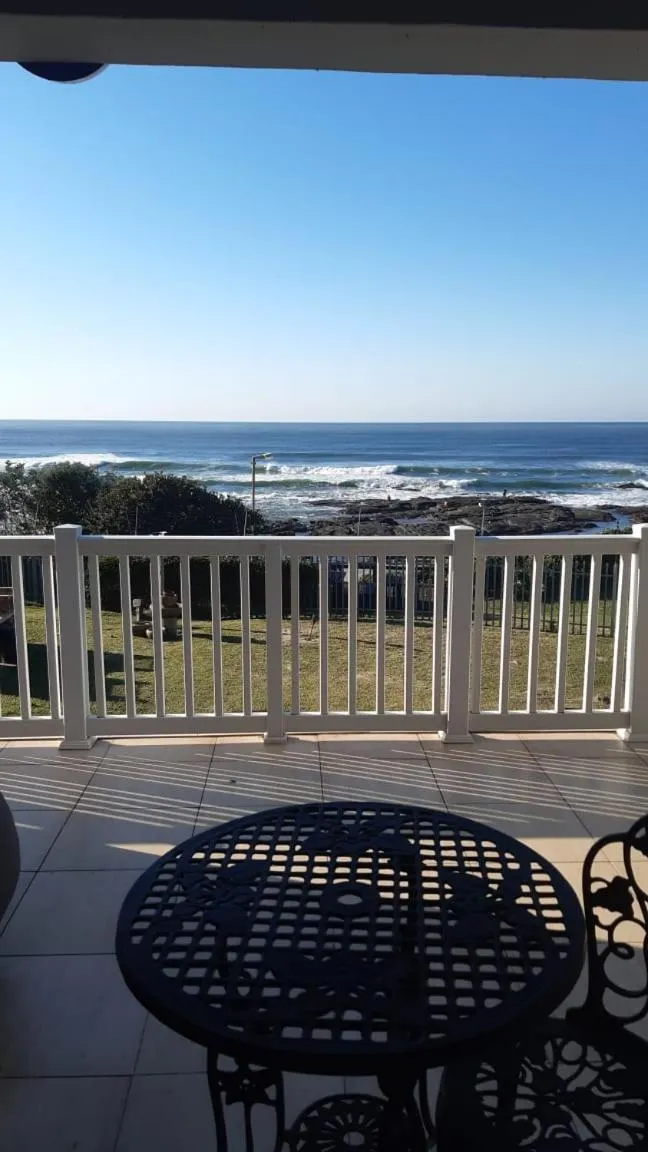 My Den Beachfront B&B and Self-Catering