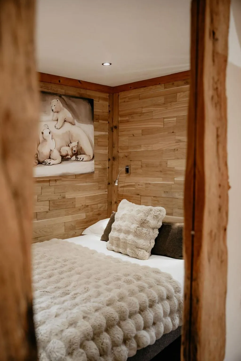 Bedroom, Bed in Hôtel Les Cimes