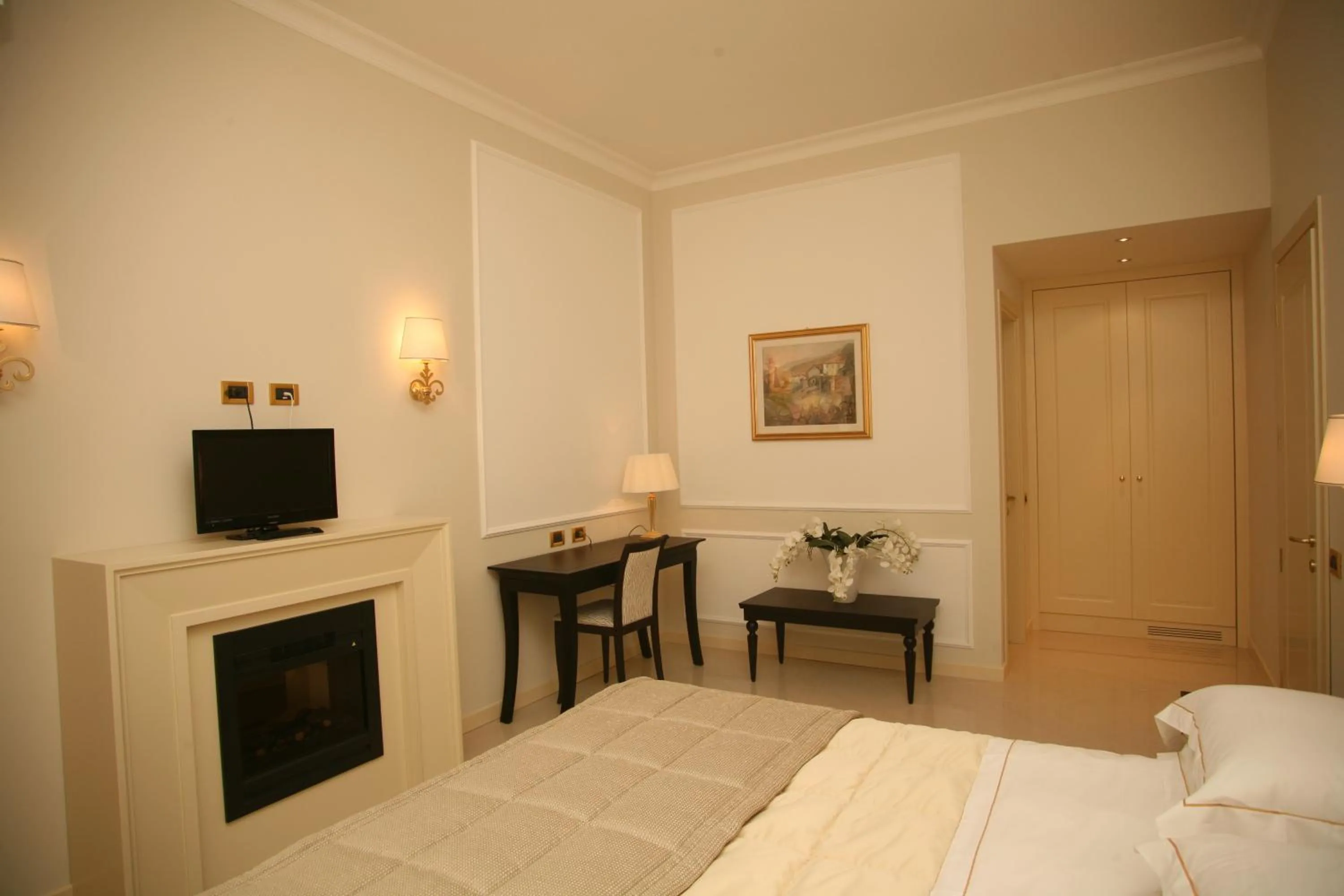 Photo of the whole room, Bed in Hotel Miramare & Spa