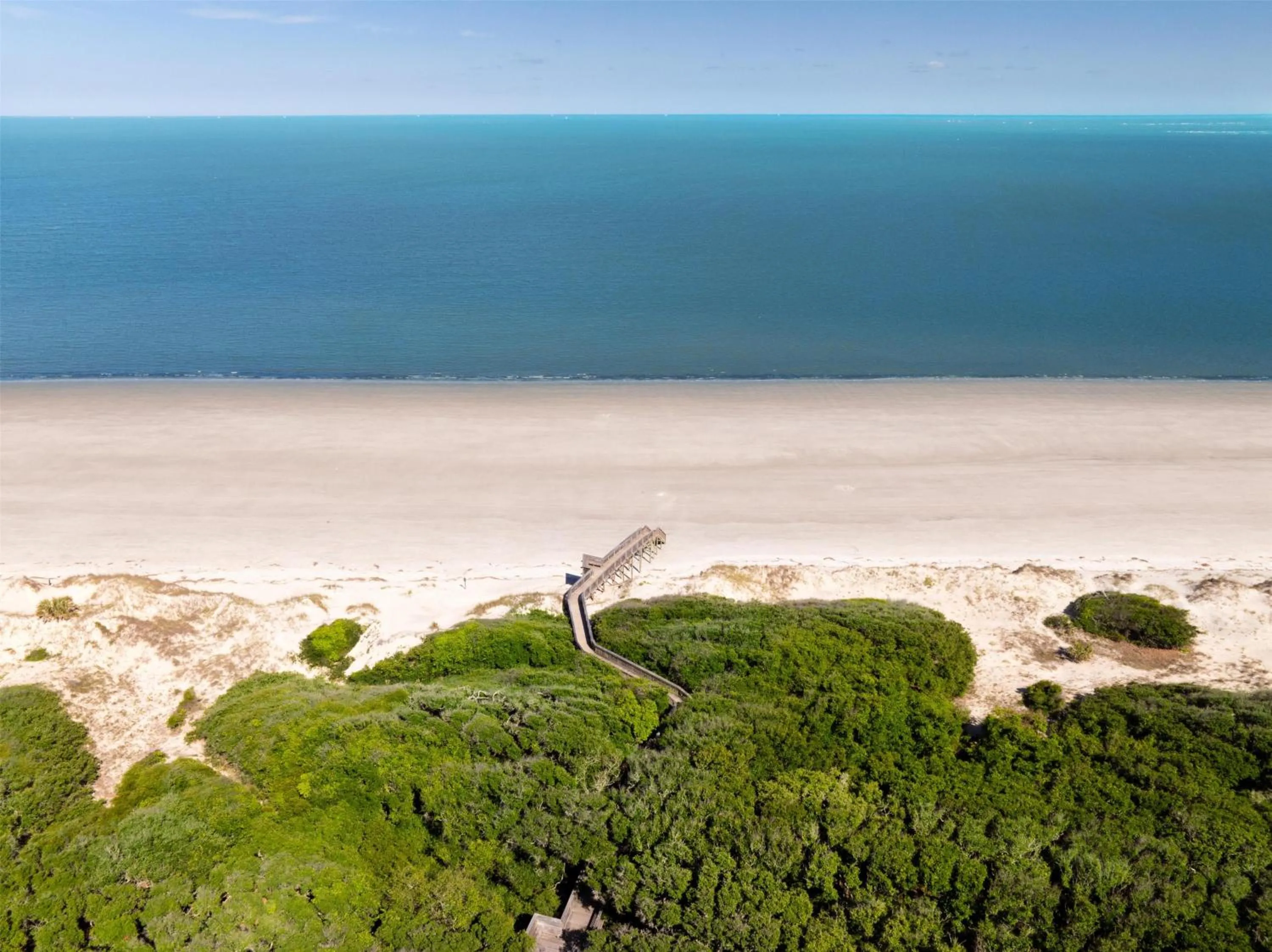 Beach in Hampton Inn & Suites Jekyll Island