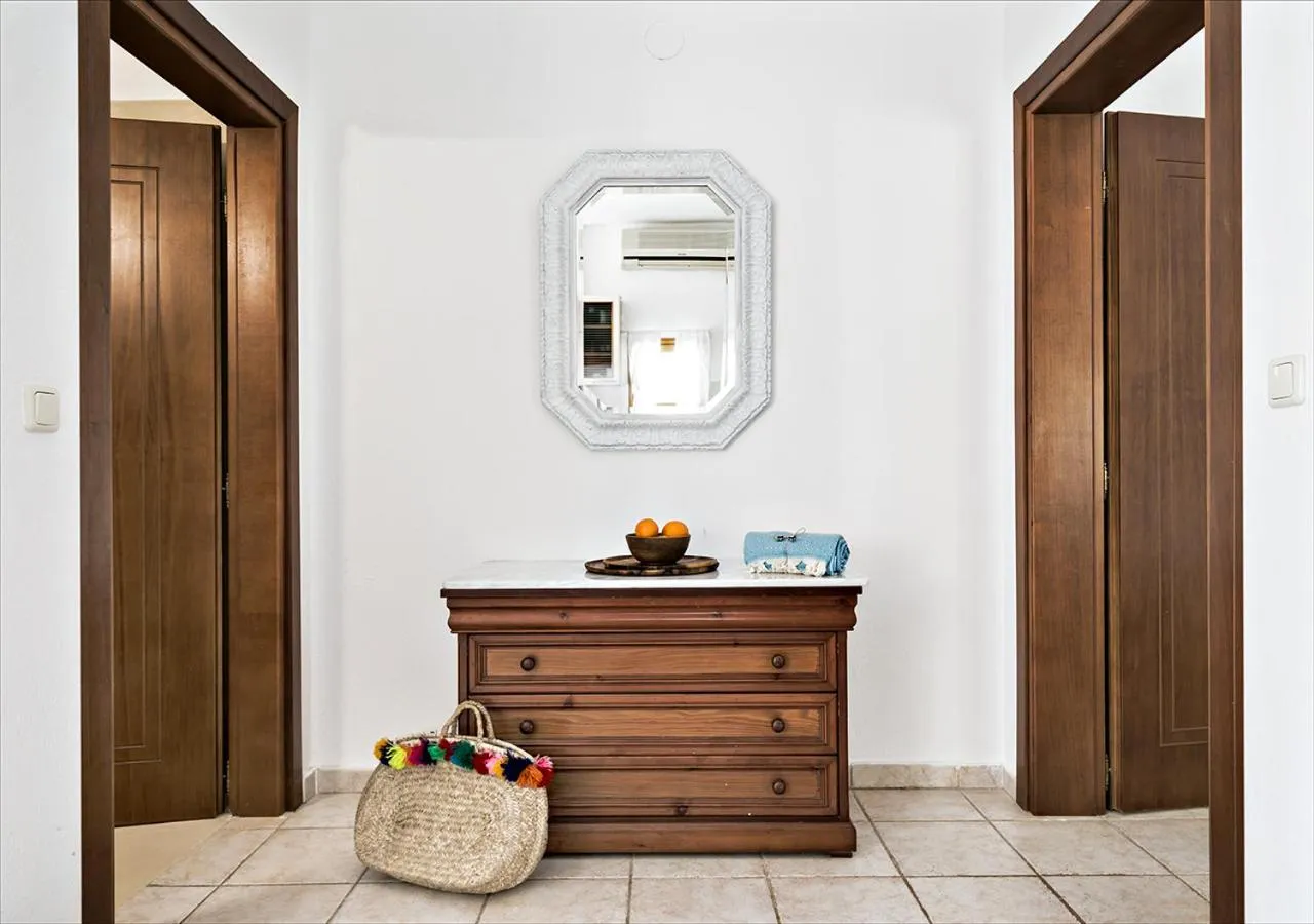 Area and facilities in Sanidiamonds