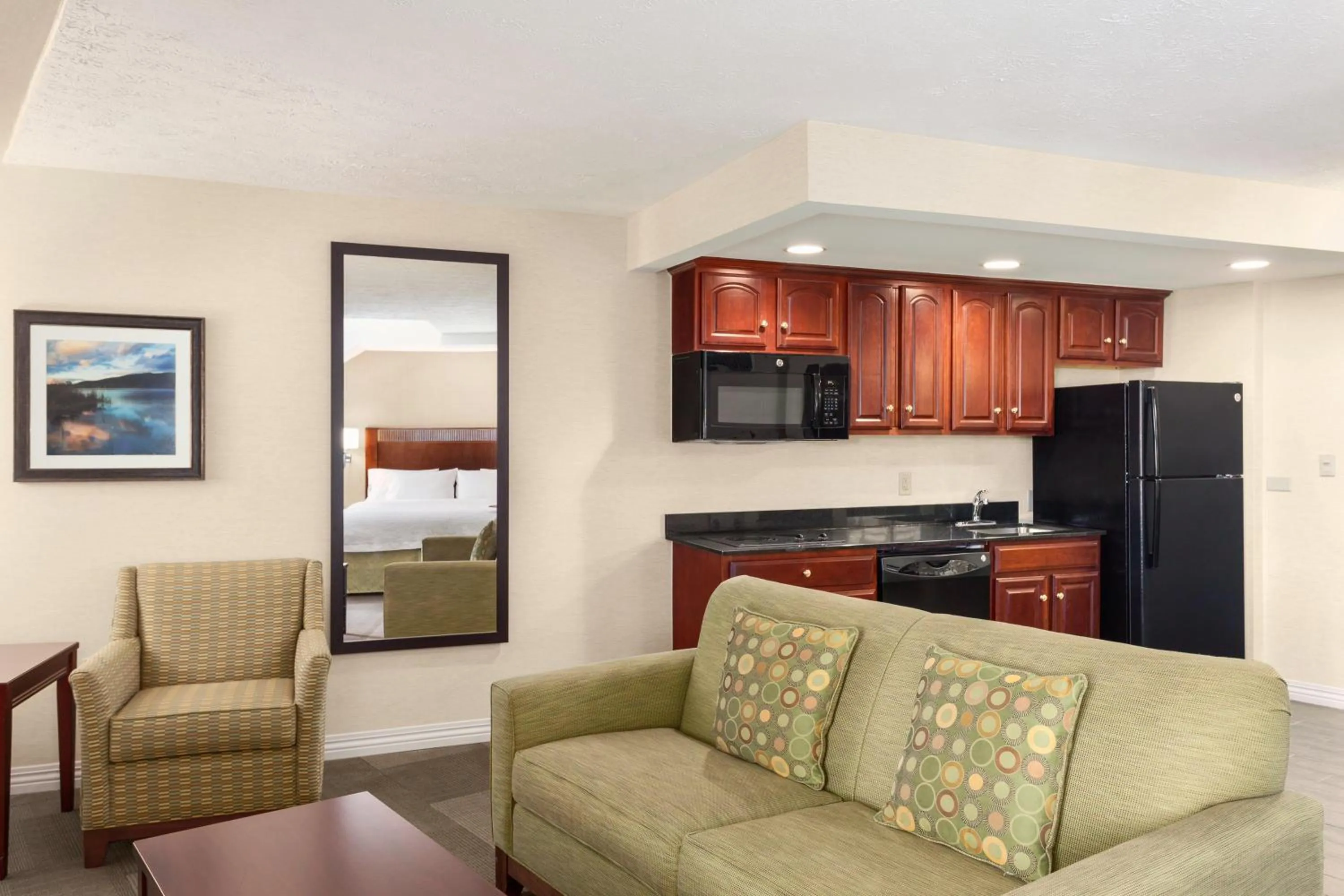 Living room in Hampton Inn Burlington - Colchester