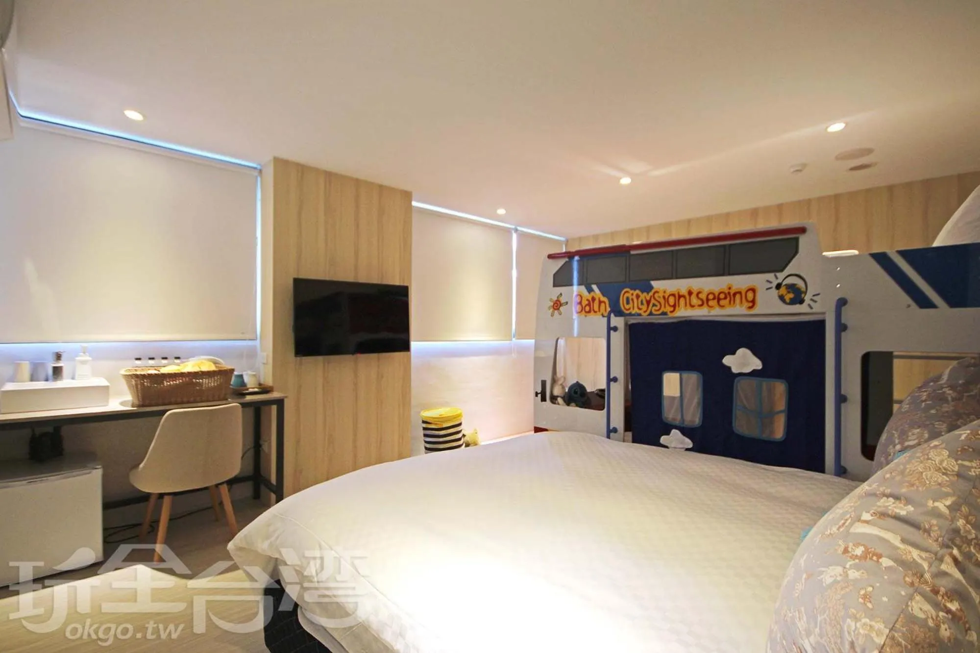 Bed in Meng Yun Ge Hotel