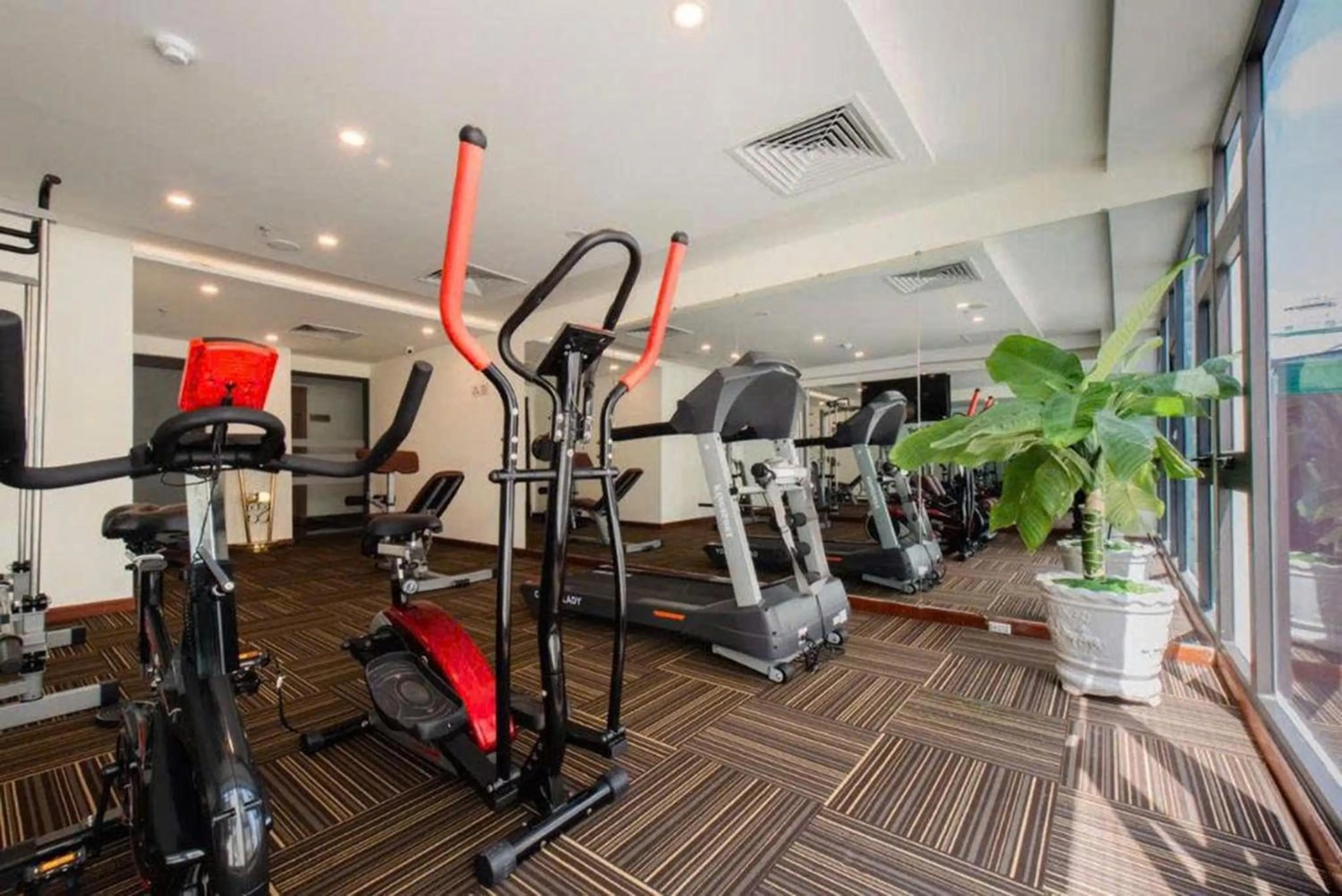 Fitness centre/facilities in Red Sun Nha Trang Hotel