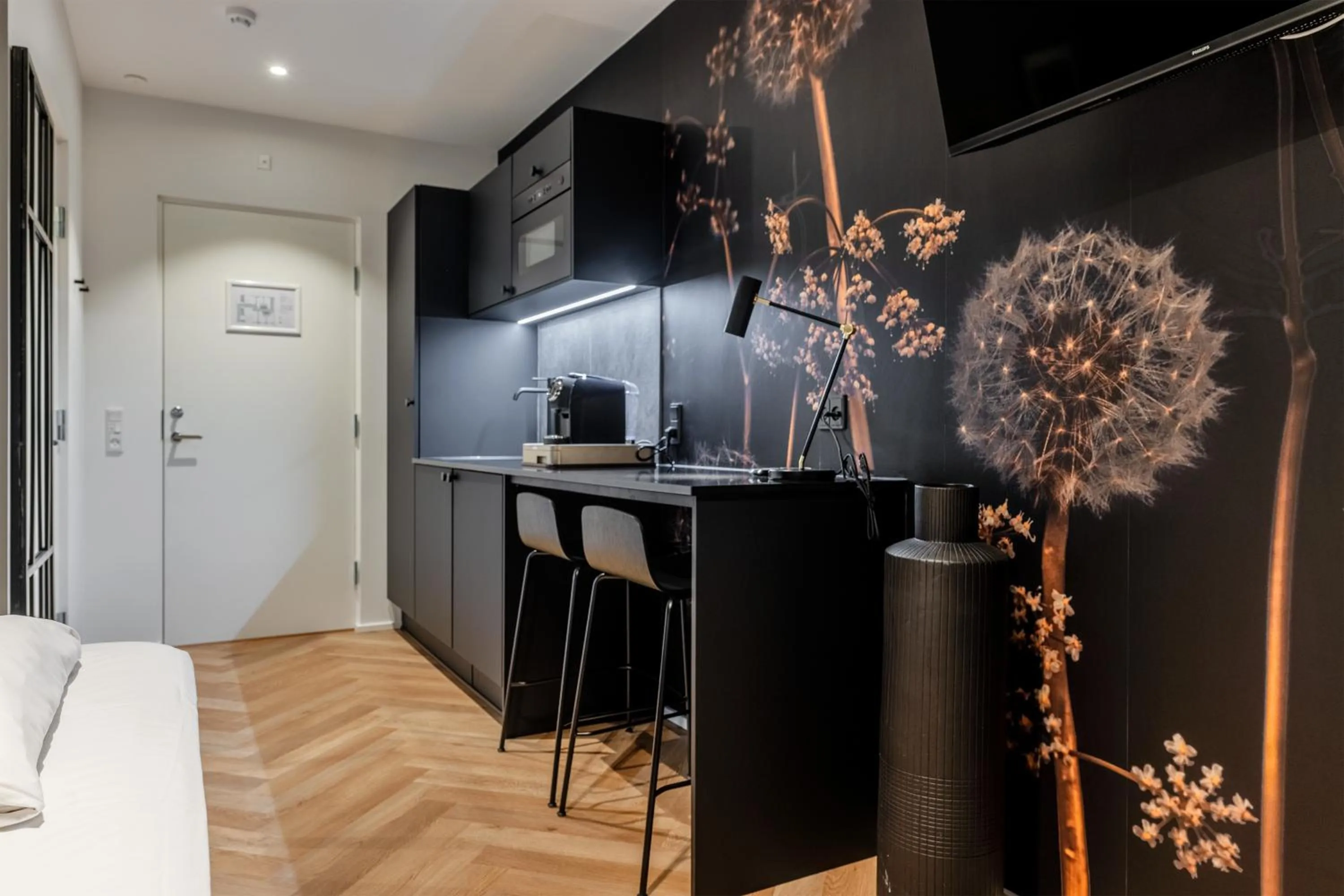 Kitchen or kitchenette in Hotel Skjern