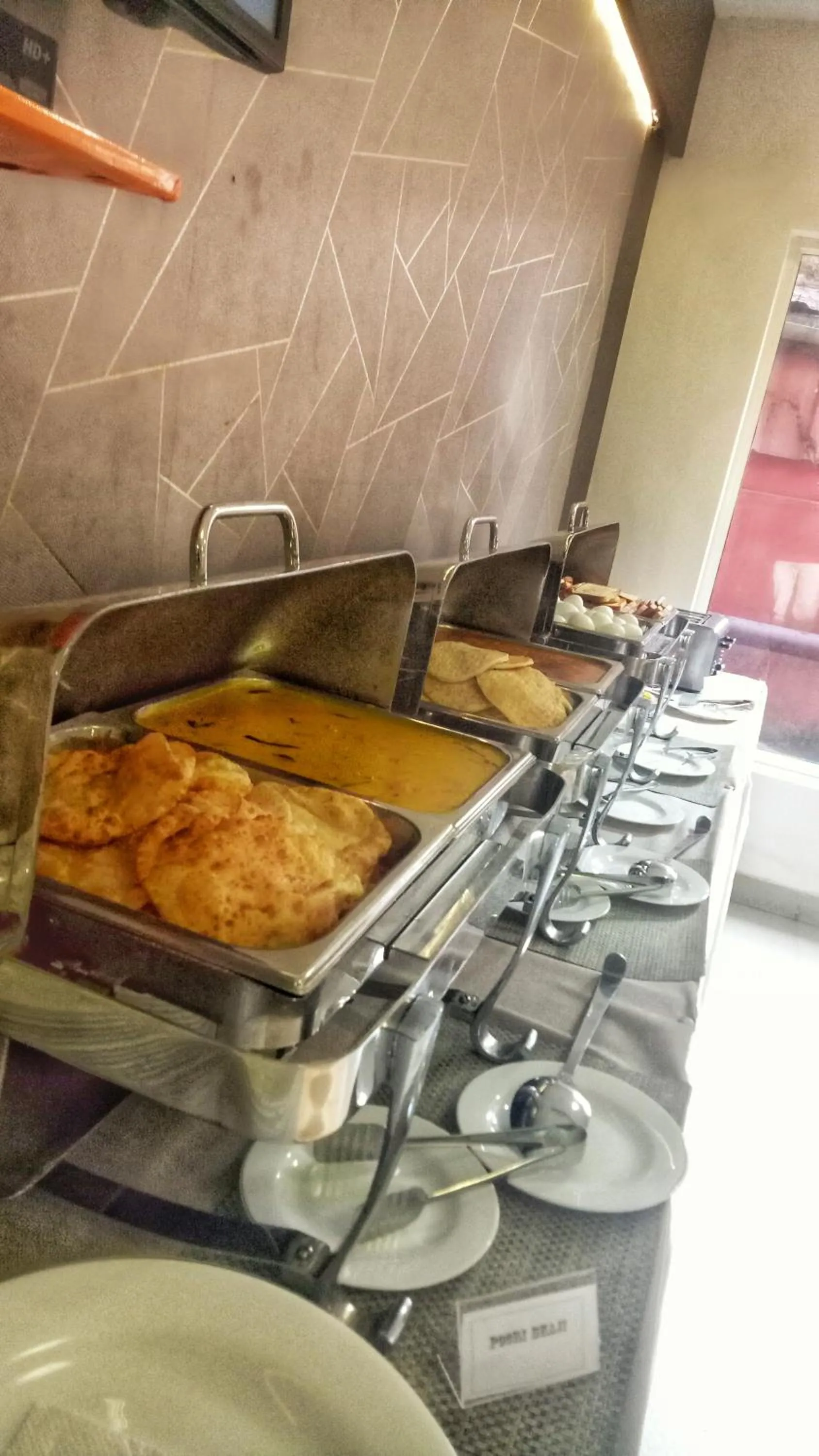 Breakfast in Hotel Yamuna