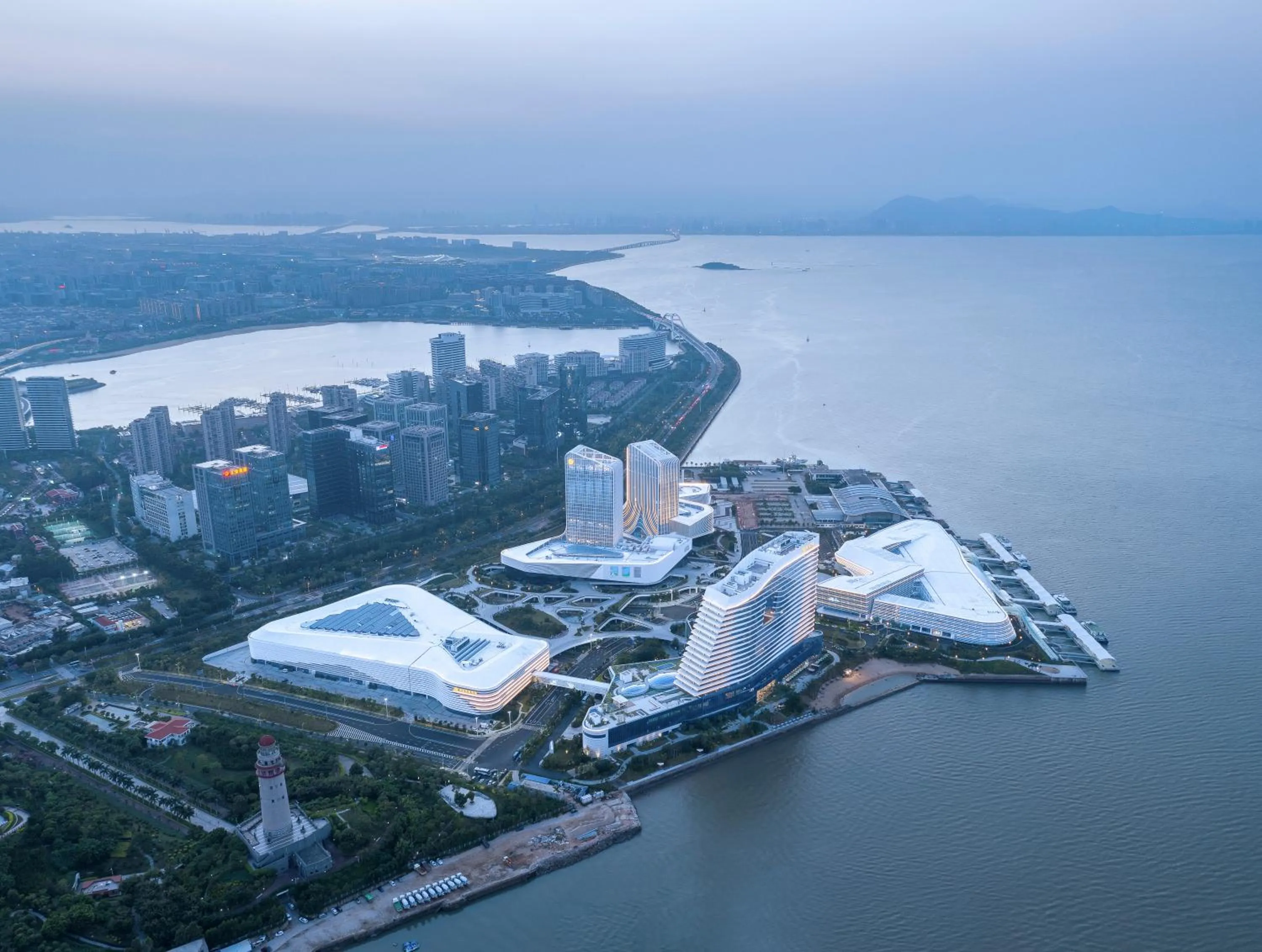 Property building in Fliport Wutong Hotel-Free Welcome Fruit & Near Exhibition Center