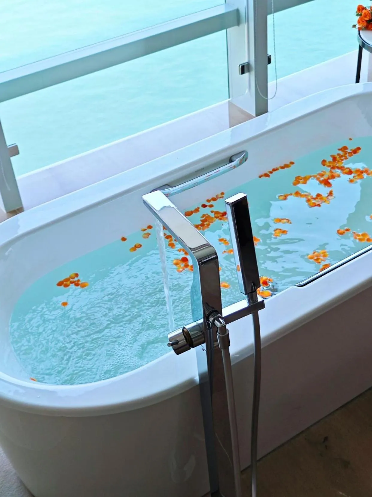 Bath in Fliport Wutong Hotel-Free Welcome Fruit & Near Exhibition Center