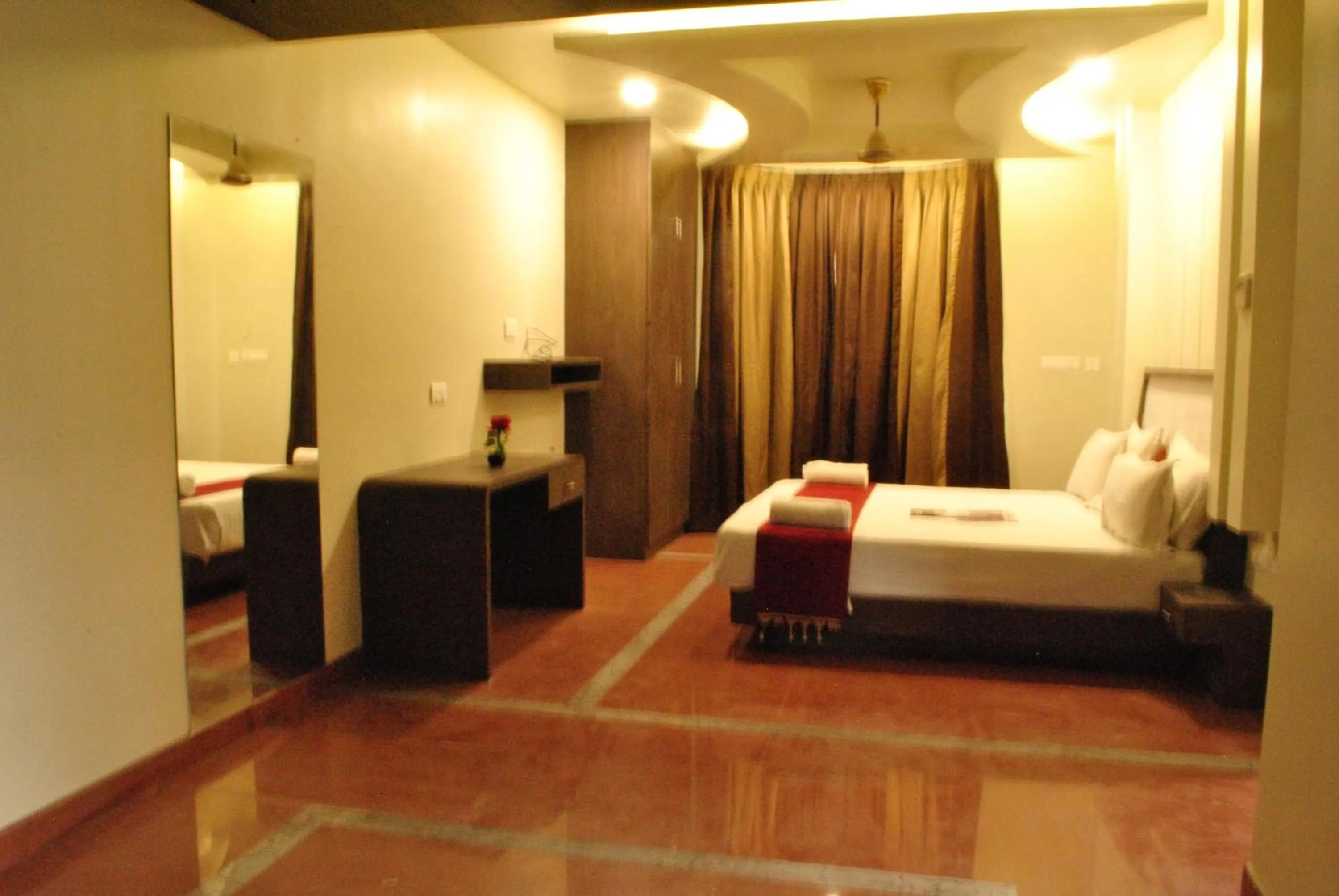Bed in Hotel Sriram JB Residency