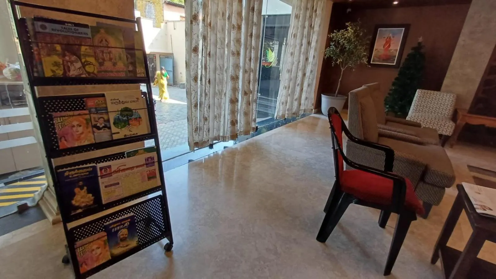 Seating area in Hotel Sriram JB Residency