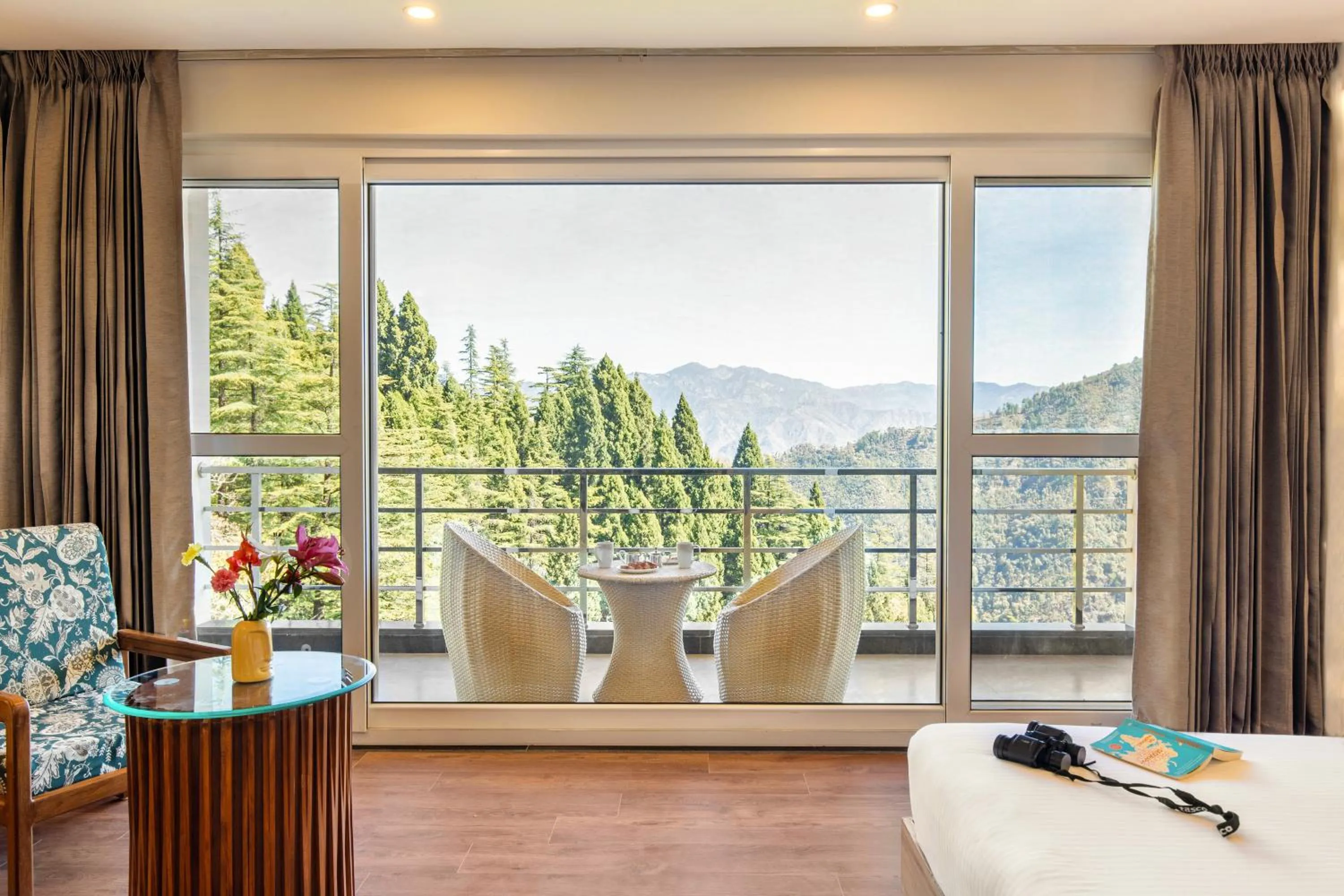 Country Inn Premier Pacific Mall Road Mussoorie