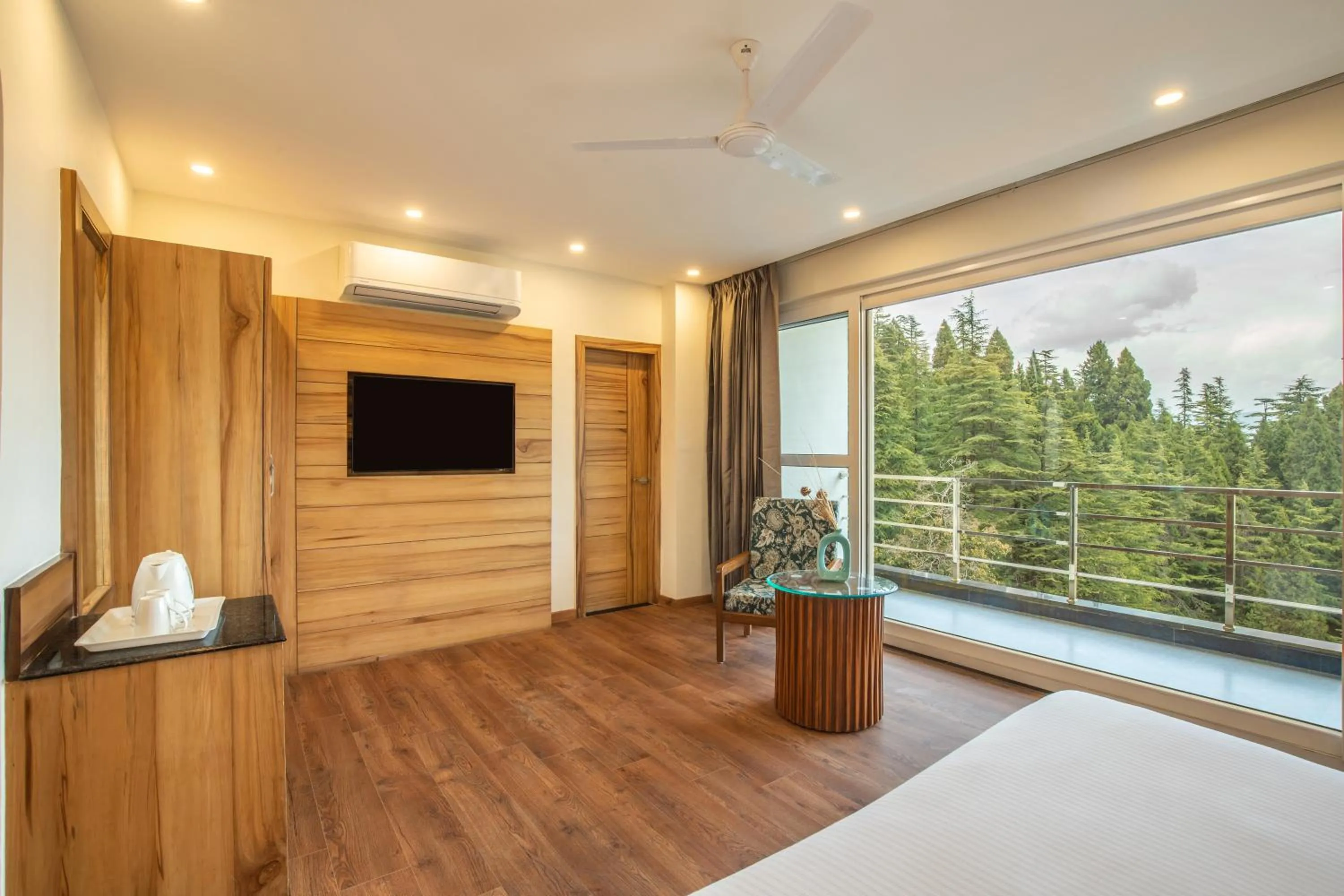 View (from property/room), Bed in Country Inn Premier Pacific Mall Road Mussoorie