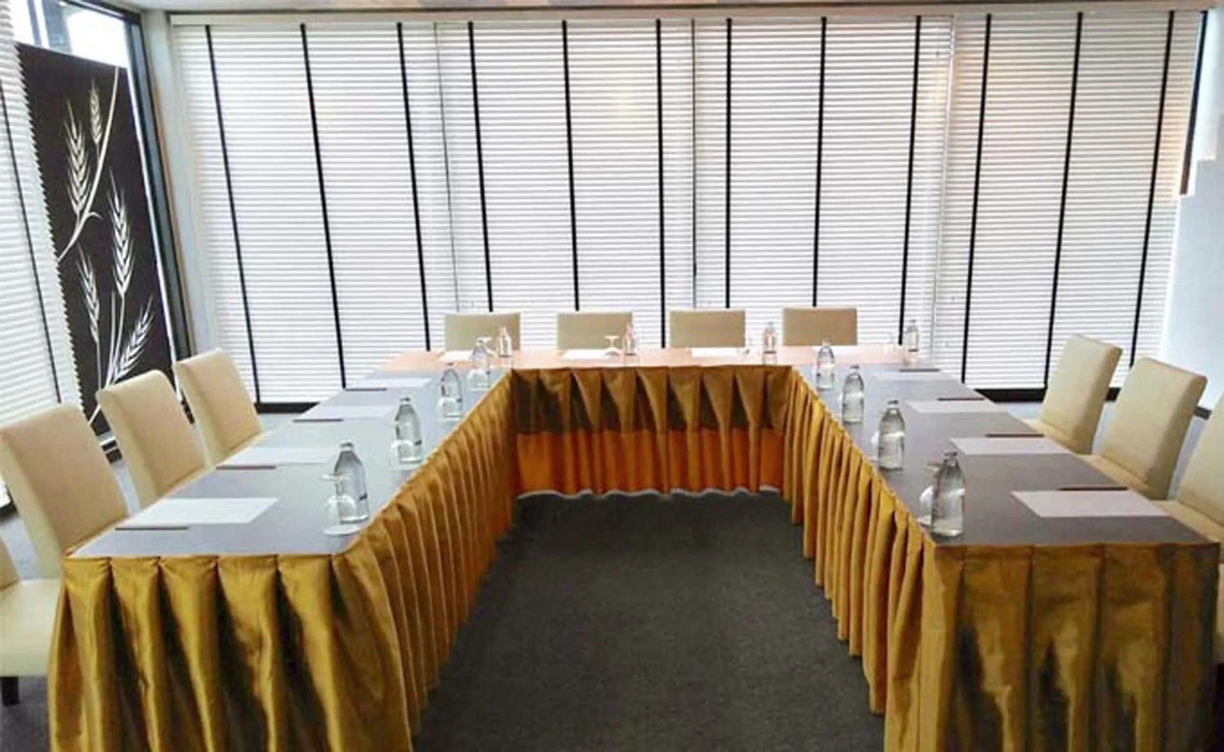 Meeting/conference room in Sorin hotel