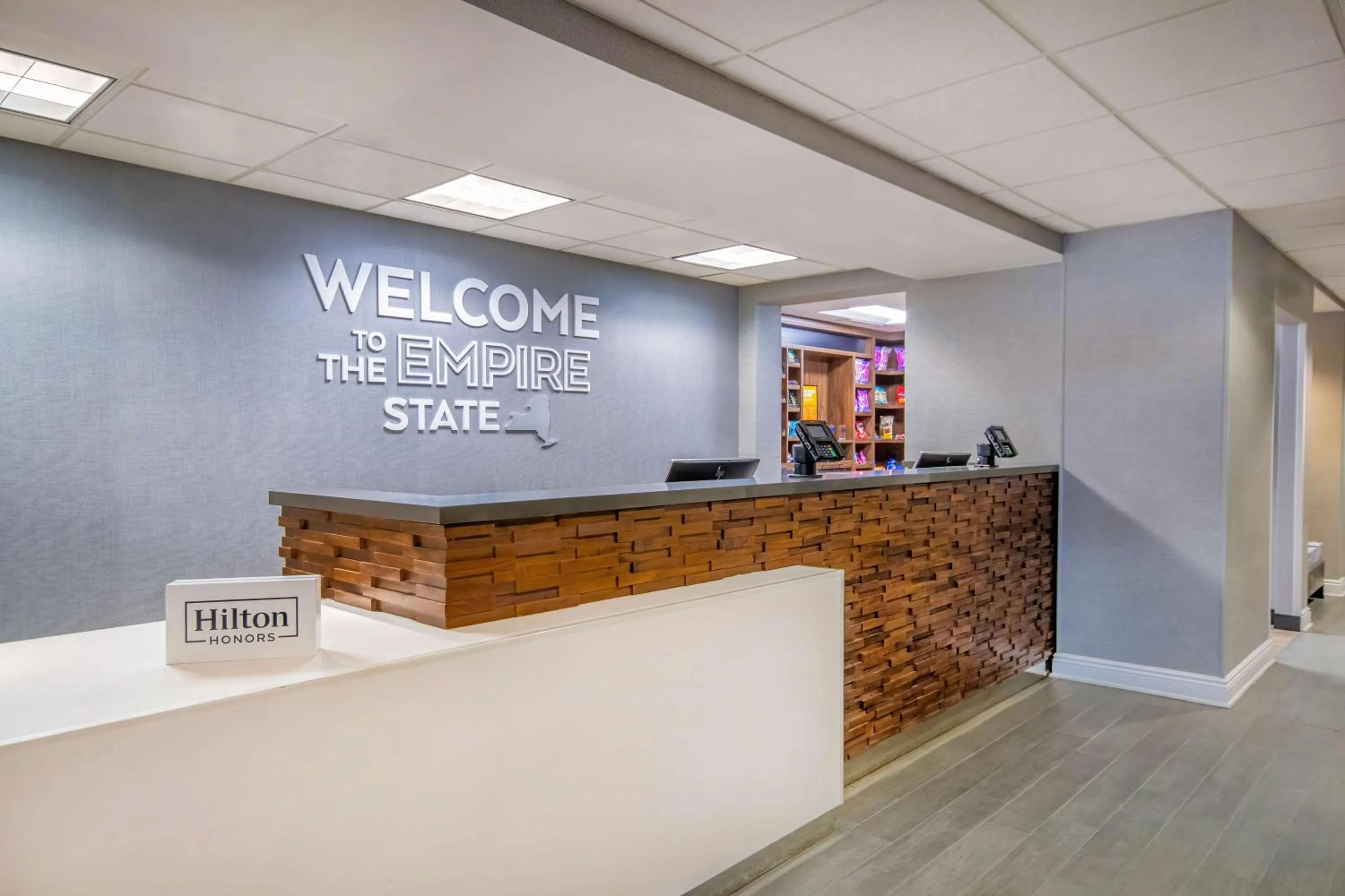 Lobby or reception in Hampton Inn East Aurora