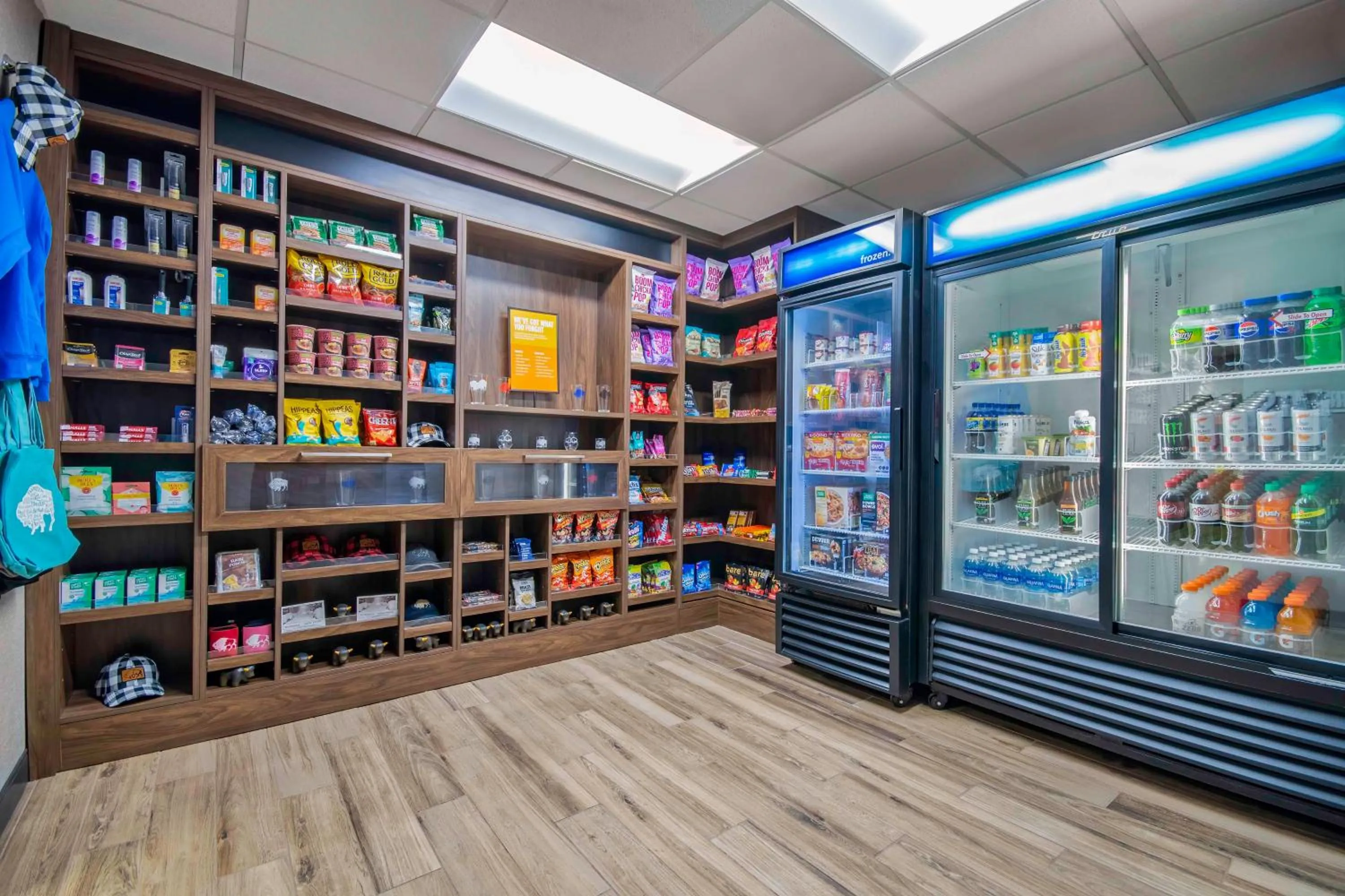 Restaurant/places to eat in Hampton Inn East Aurora