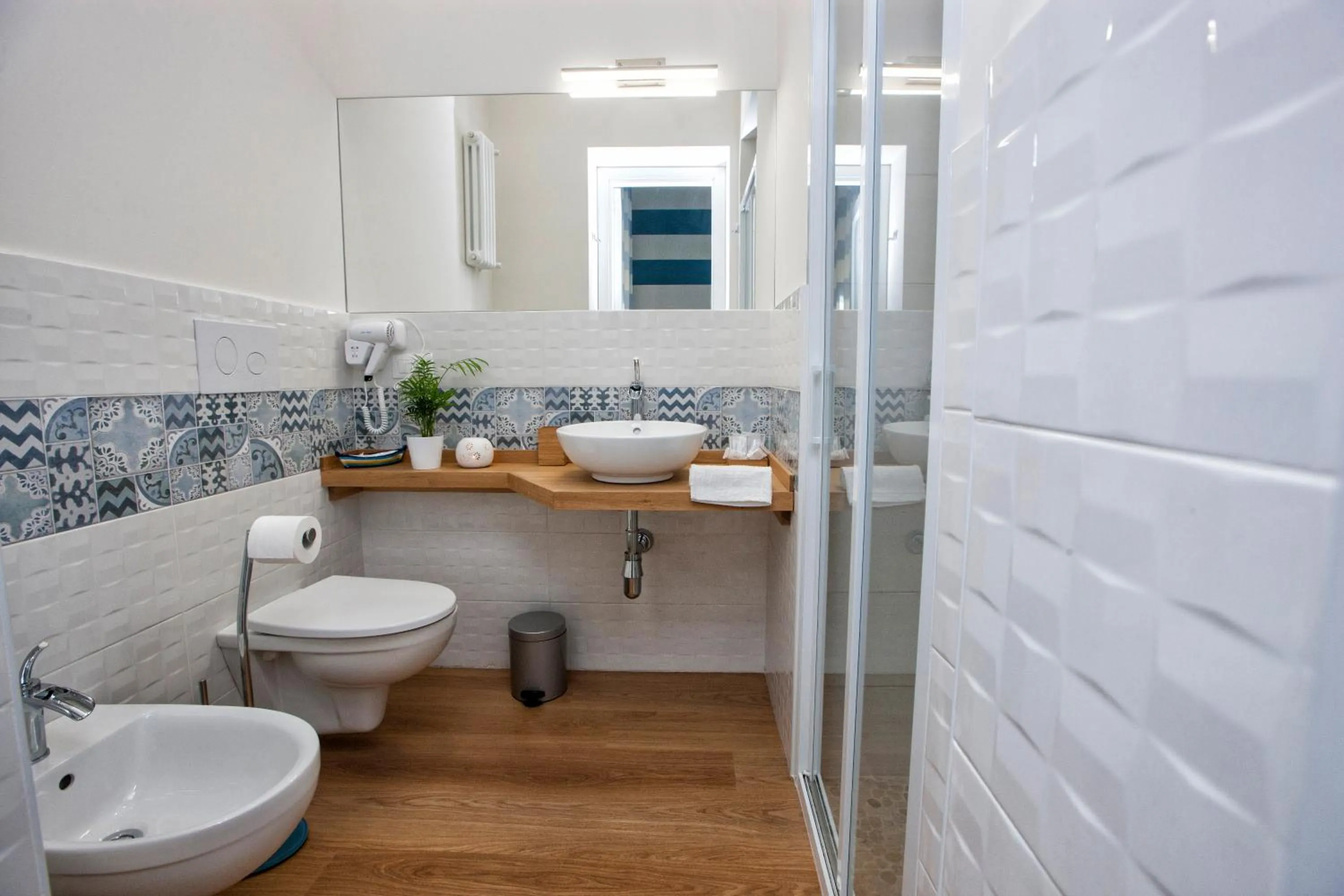 Shower in B&B Kalavrìa