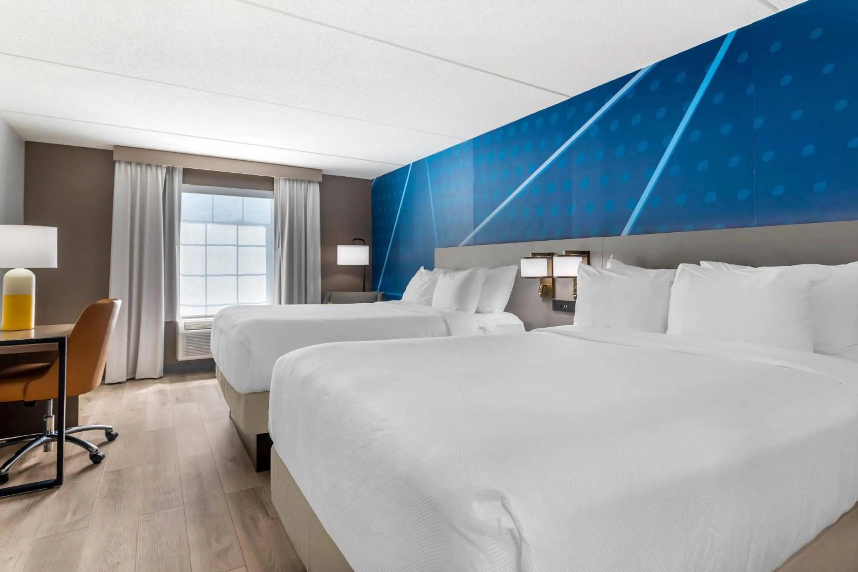 Bedroom in Comfort Inn Oak Ridge - Knoxville