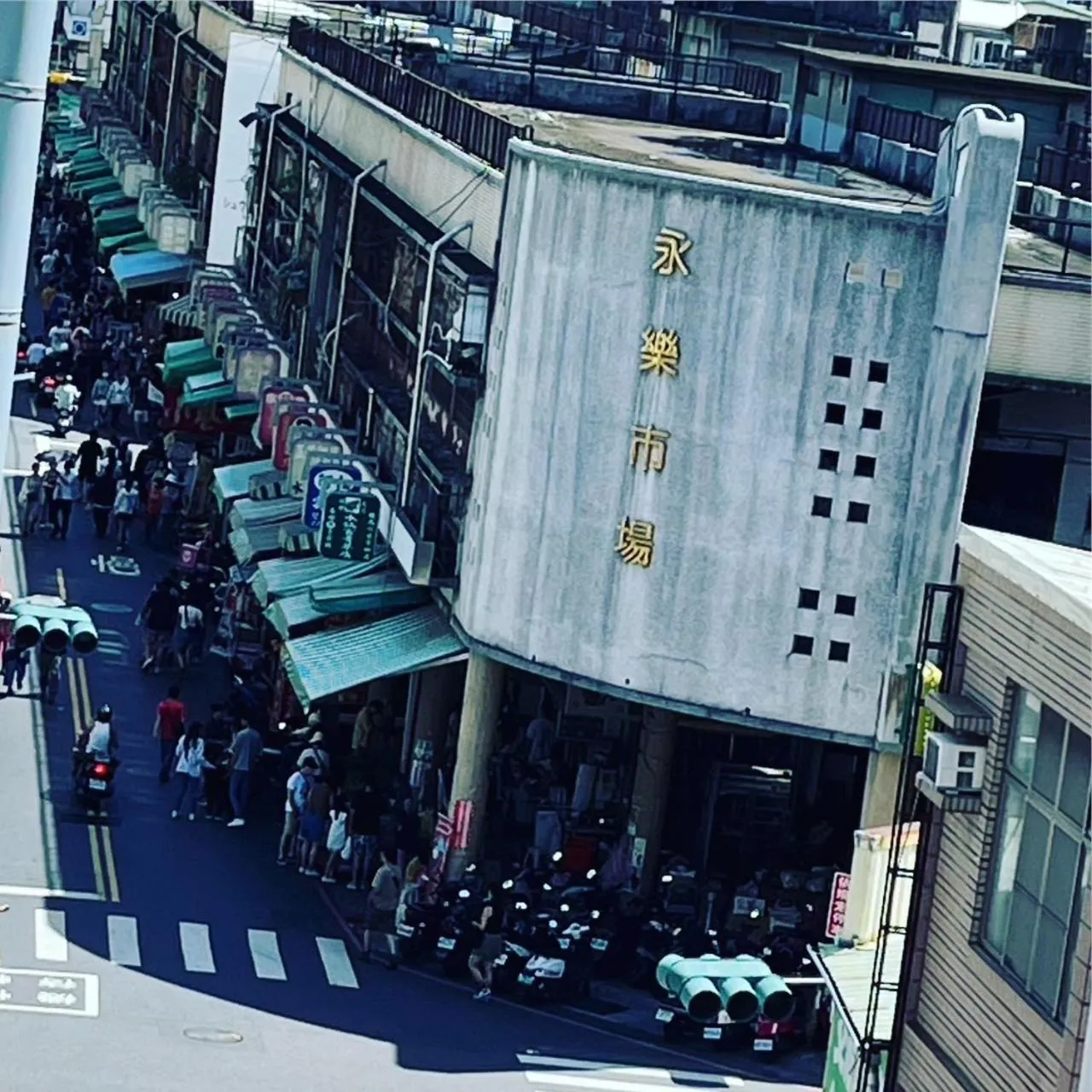 Property building in Long Lang Homestay