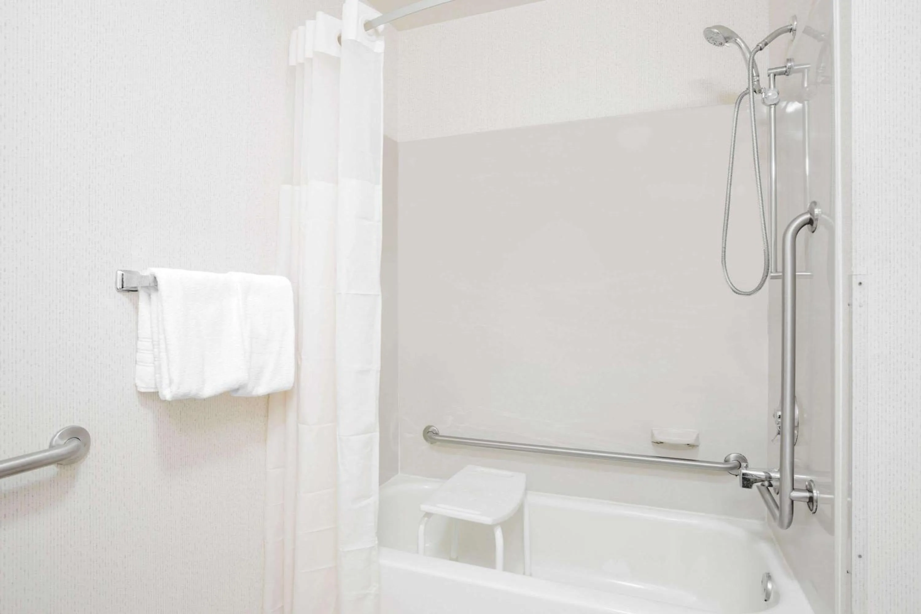 Bathroom in Days Inn by Wyndham Greenville