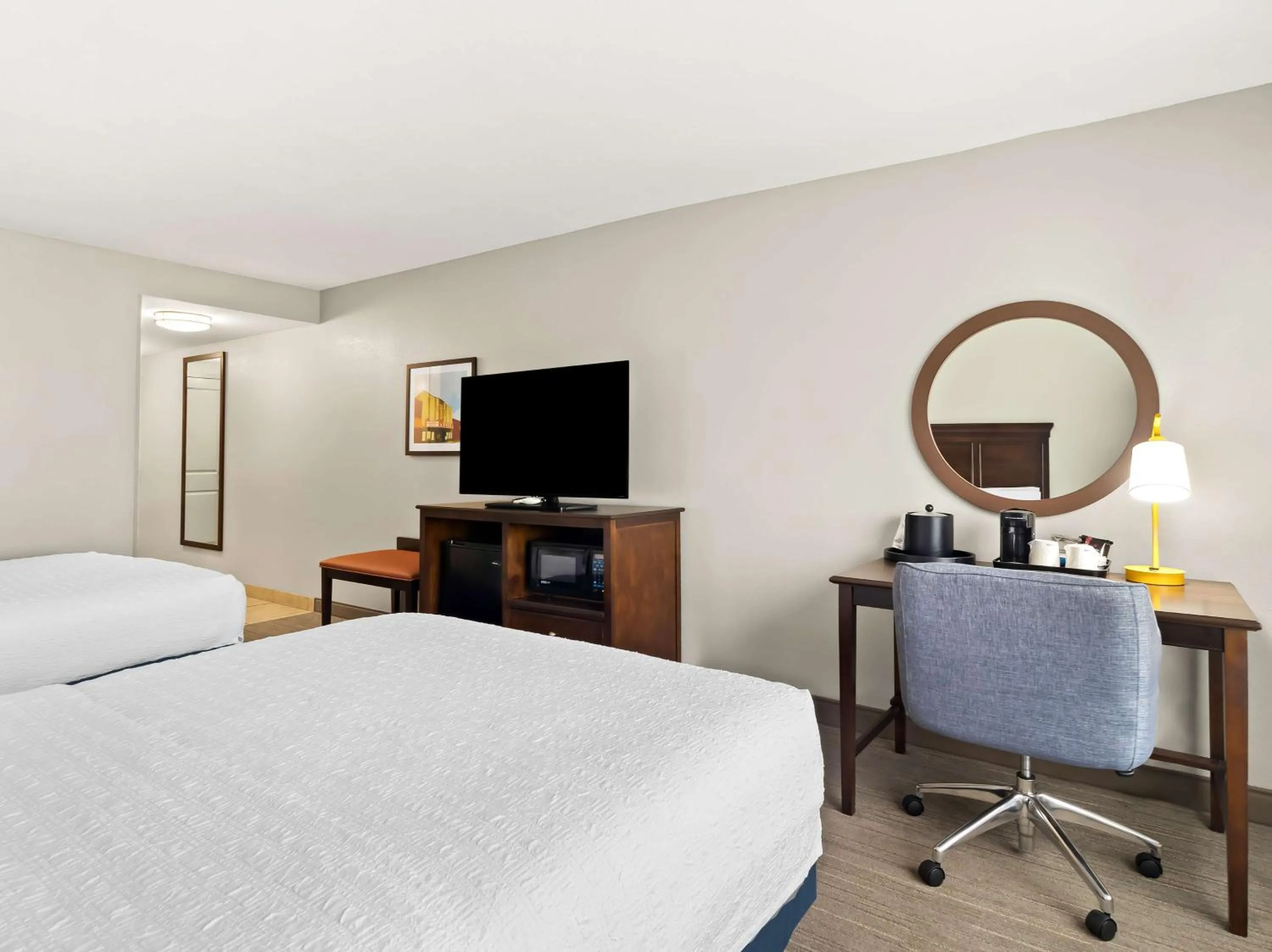 Bed in Hampton Inn Blytheville