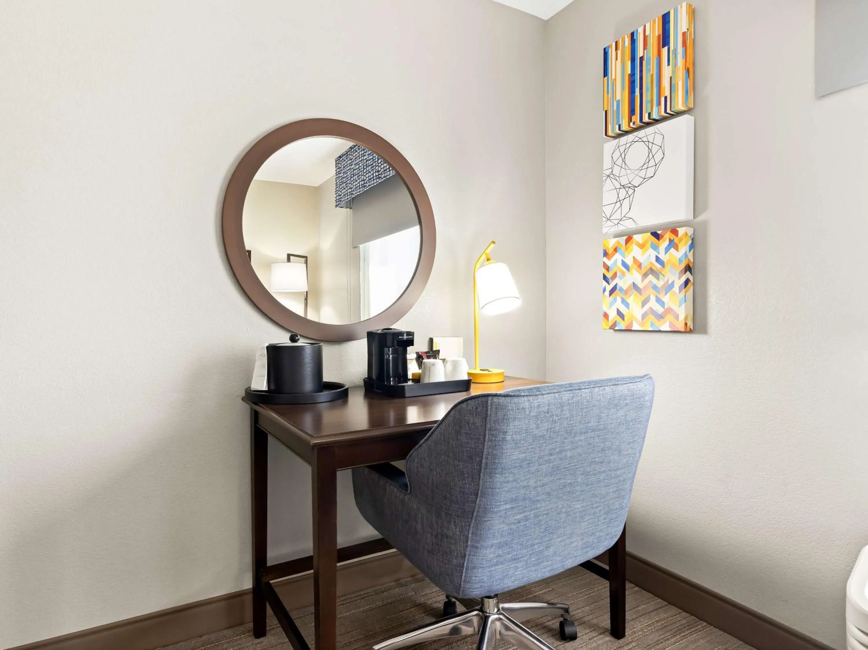 Bedroom in Hampton Inn Blytheville