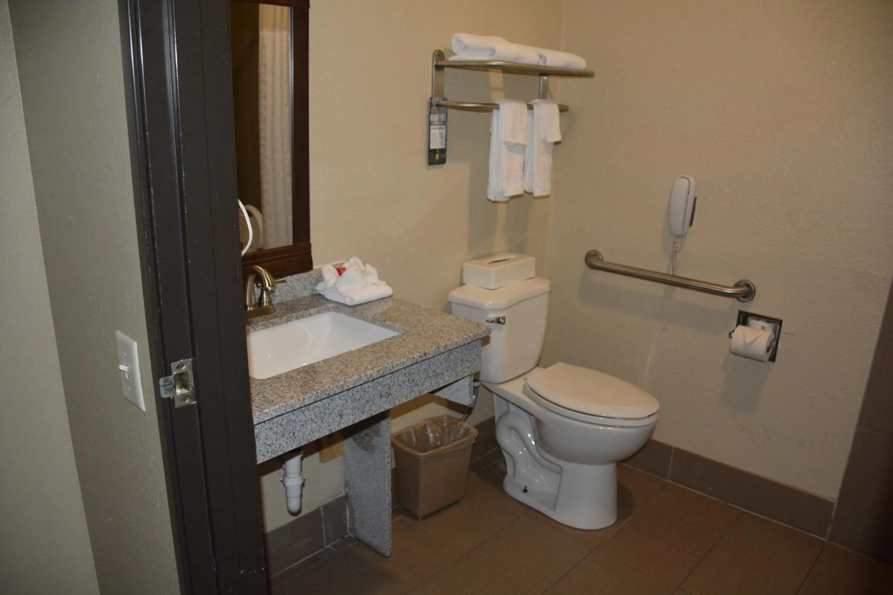 Bathroom in Super 8 by Wyndham Altoona