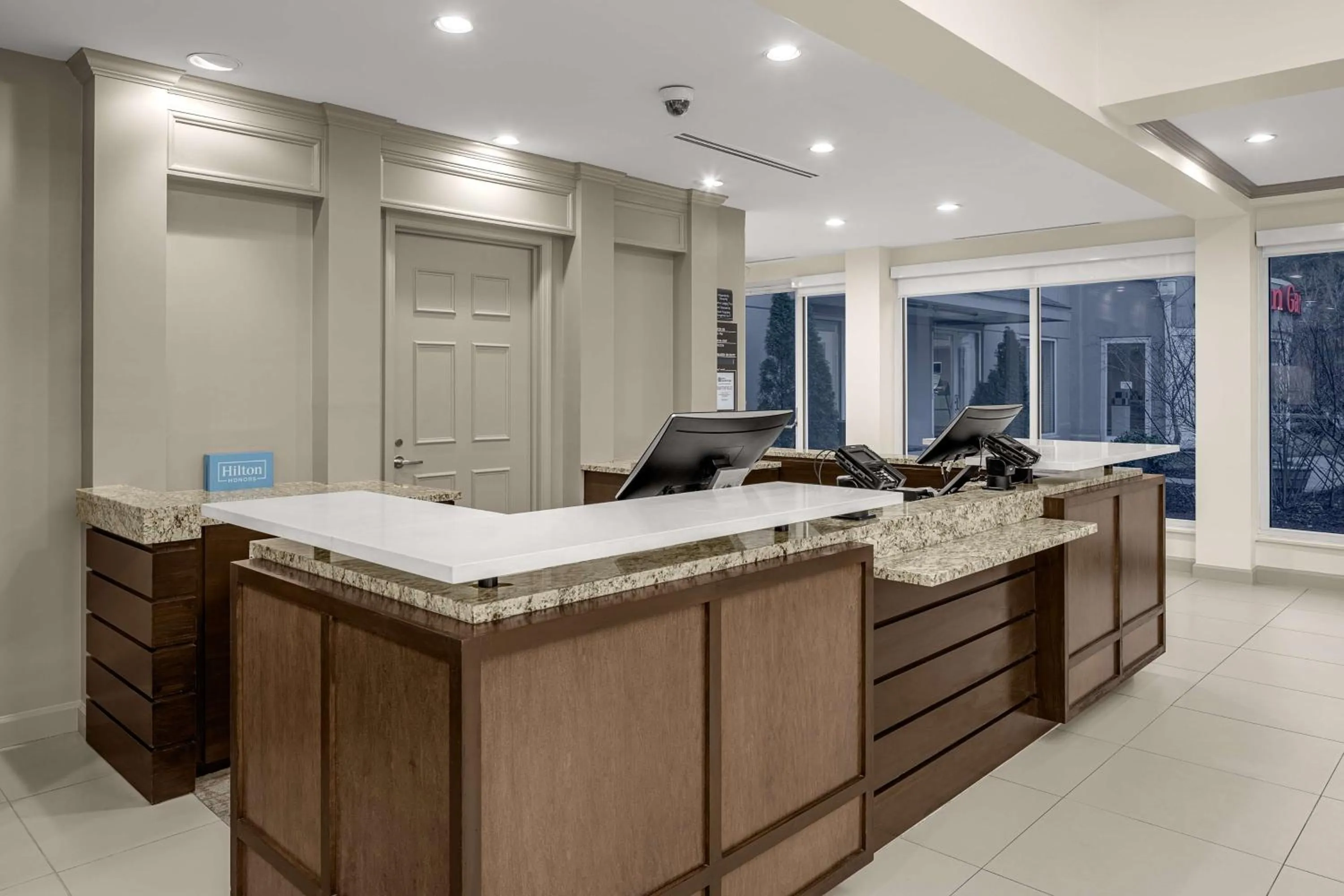 Lobby or reception in Hilton Garden Inn Raleigh Durham Airport