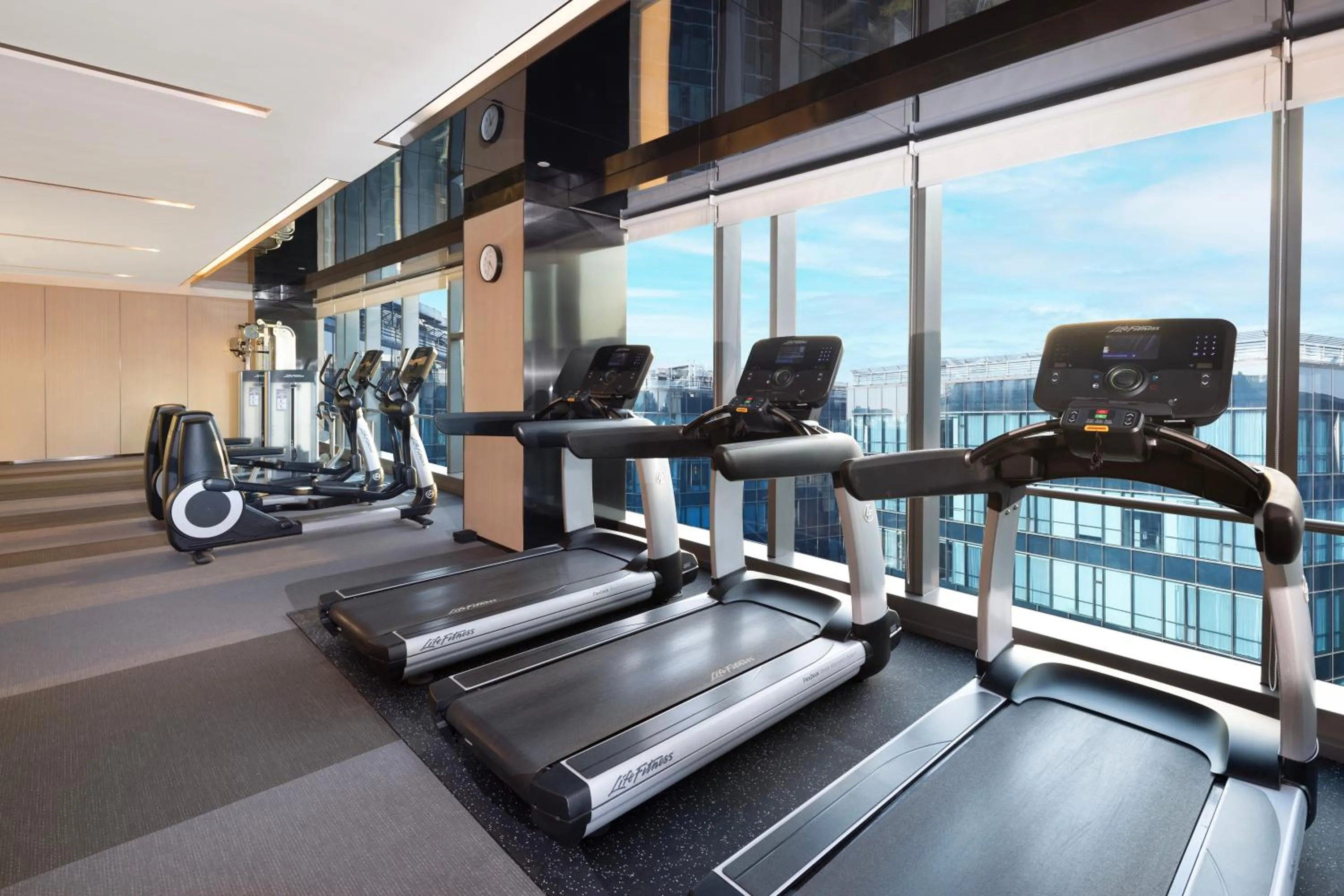 Fitness centre/facilities in Hyatt Place Shanghai Hongqiao CBD