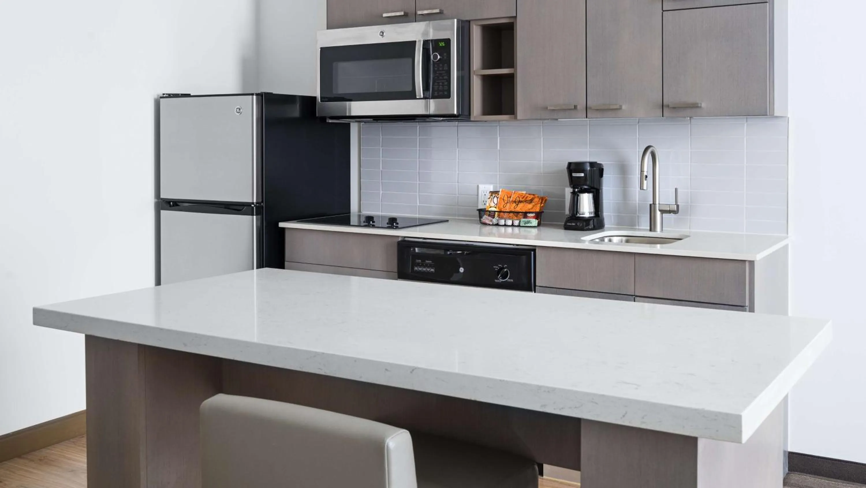 Photo of the whole room in Hyatt House Washington DC/The Wharf